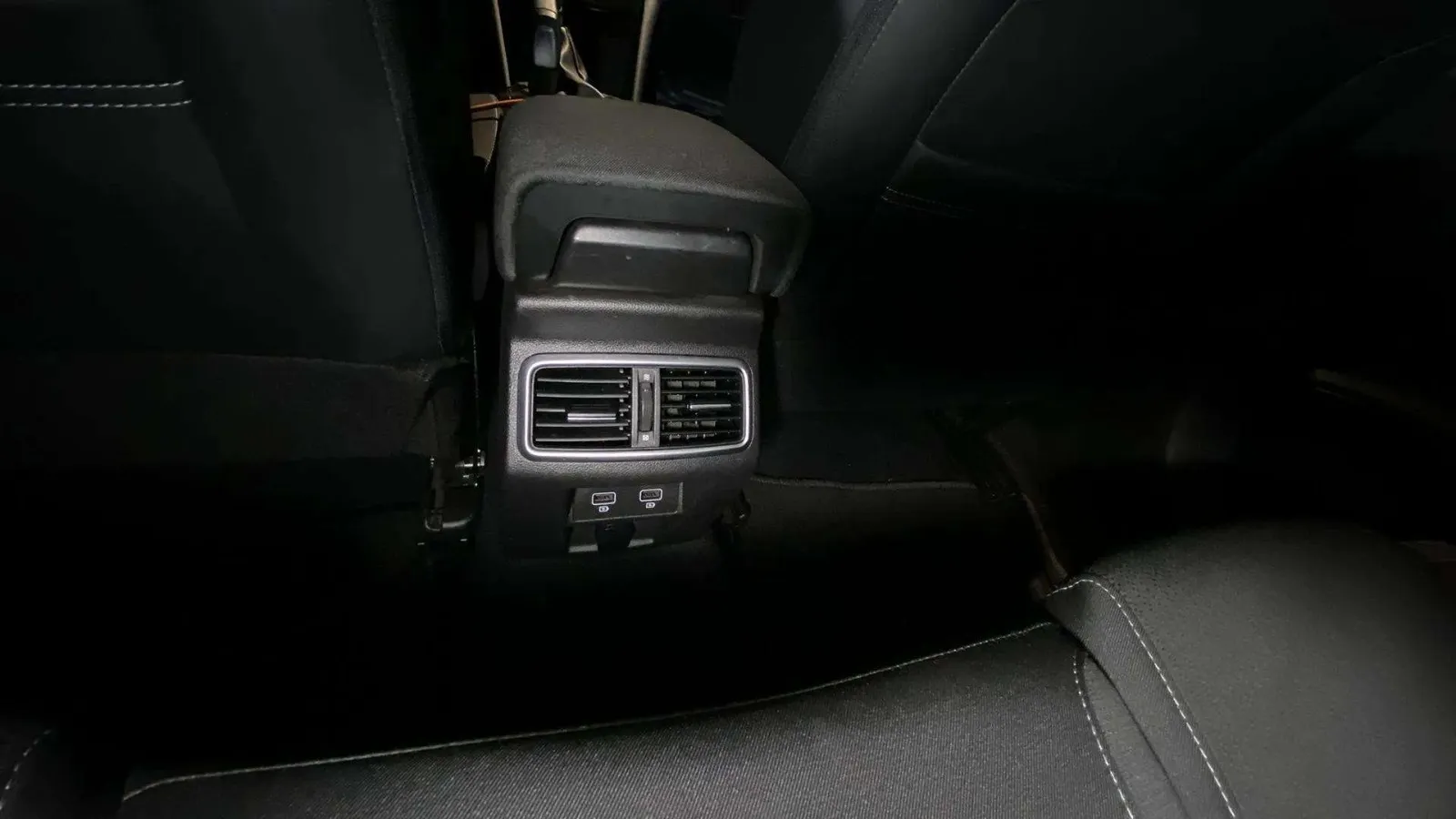 Renault Mégane Intens TCe GPF -SS - foto 16