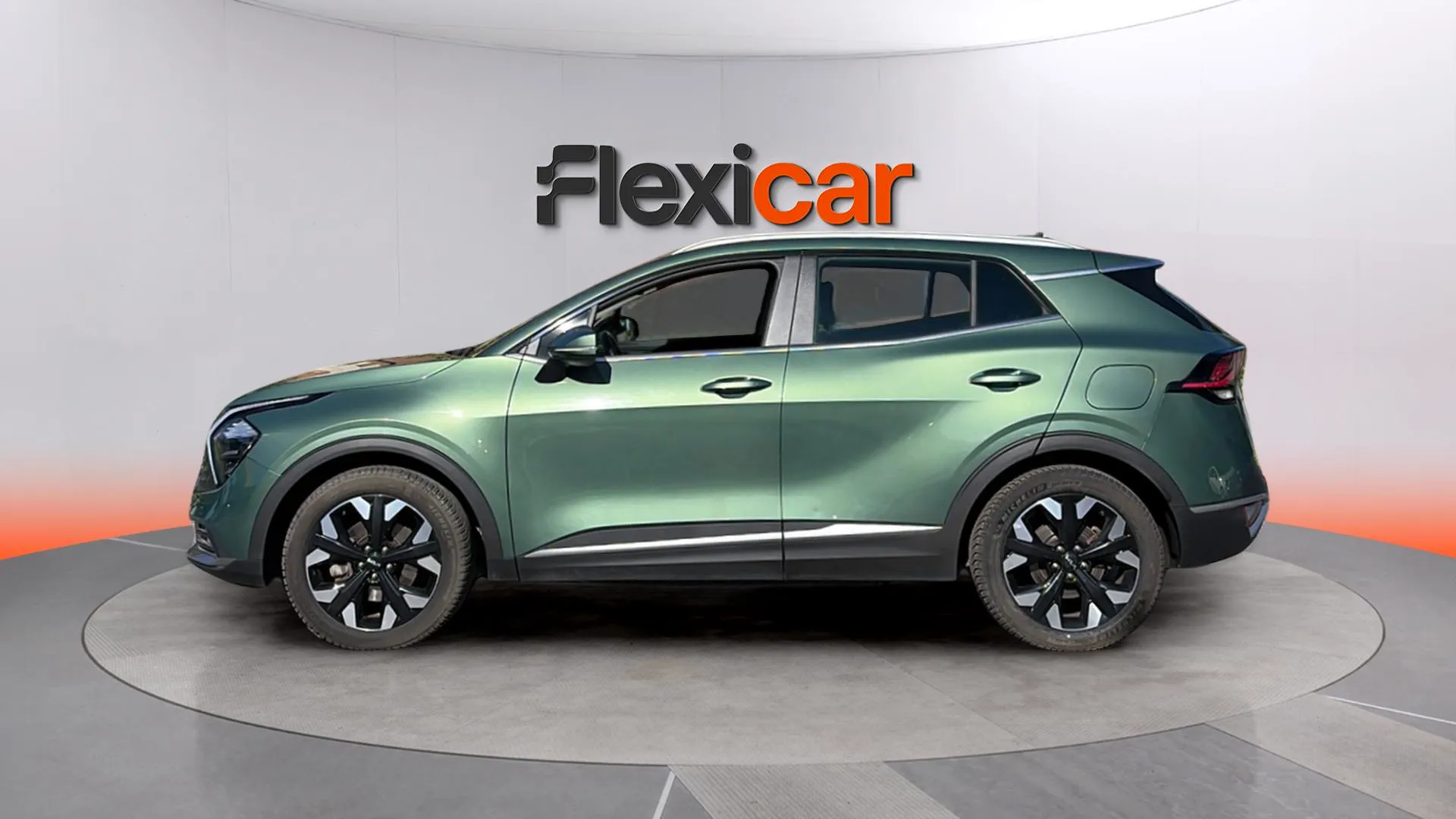 Kia Sportage 1.6 T-GDi PHEV Tech 4x4 - foto 4