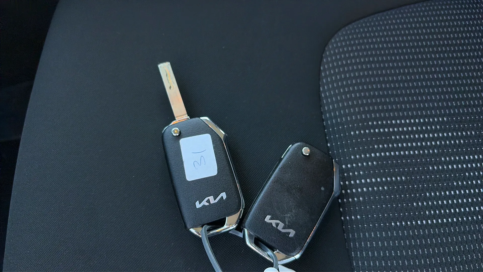 Kia Sportage 1.6 T-GDi PHEV Tech 4x4 - foto 24
