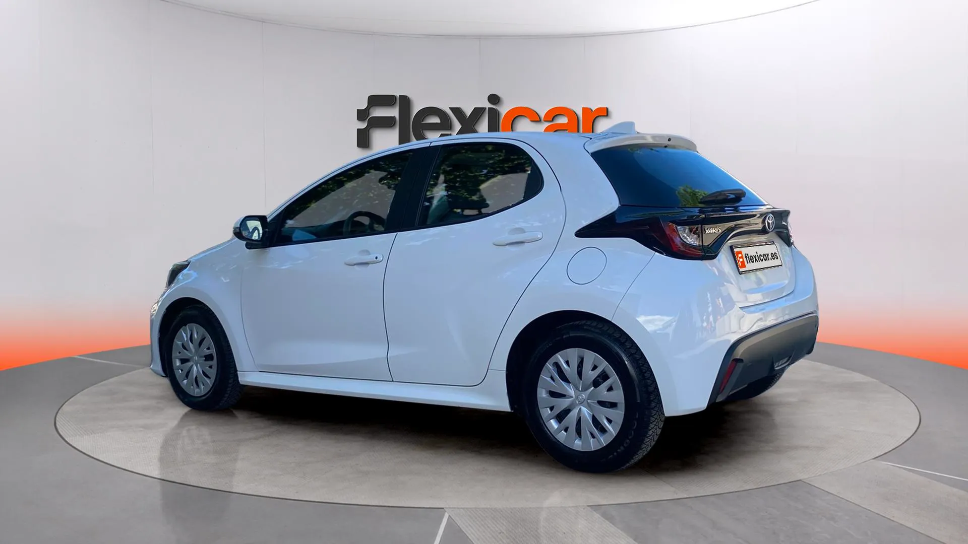 Toyota Yaris 1.0 70 Active - foto 6
