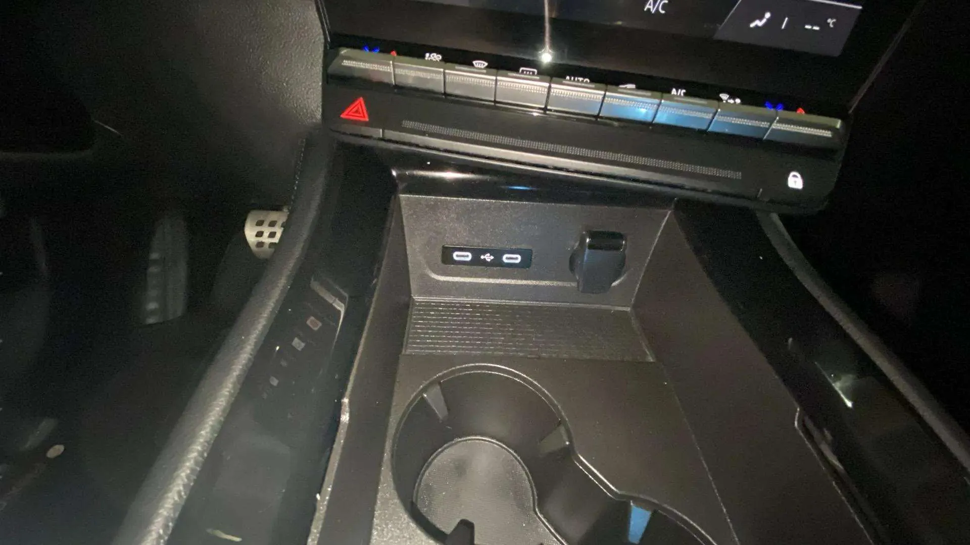 Renault Austral Techno Esprit Alpine E-Tech F Hybr - foto 34