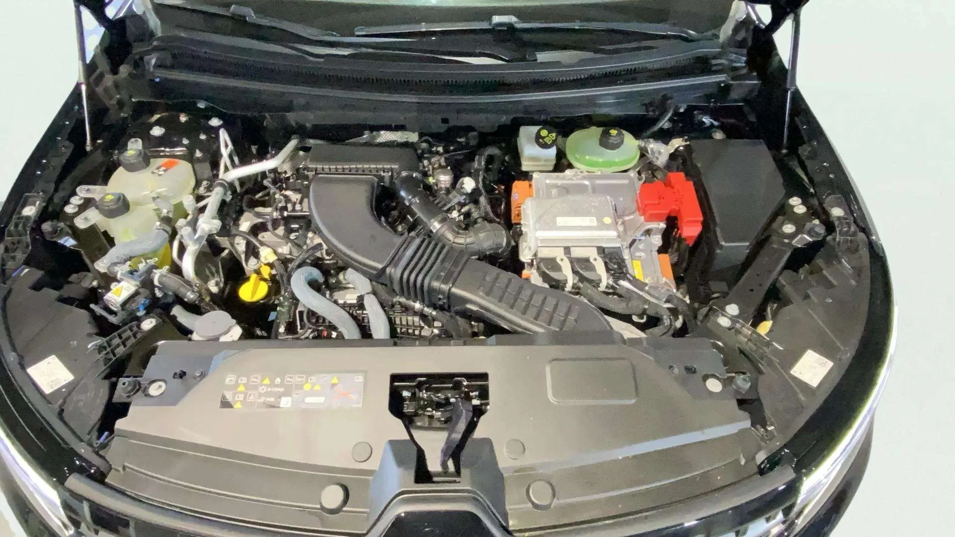 Renault Austral Techno Esprit Alpine E-Tech F Hybr - foto 21