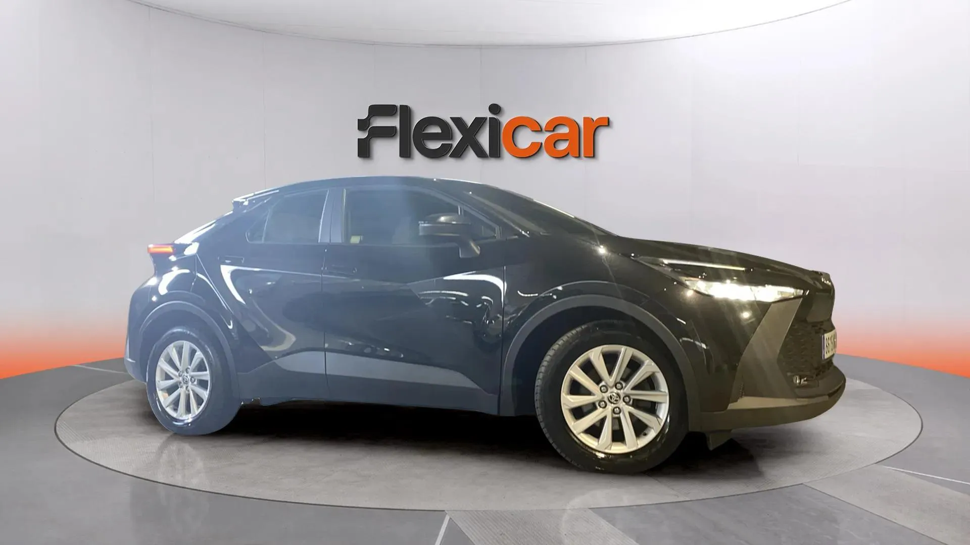 Toyota C-HR 1.8 140H Active - foto 2