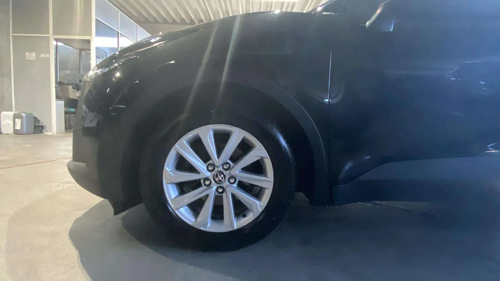 Toyota C-HR 1.8 140H Active - foto 21
