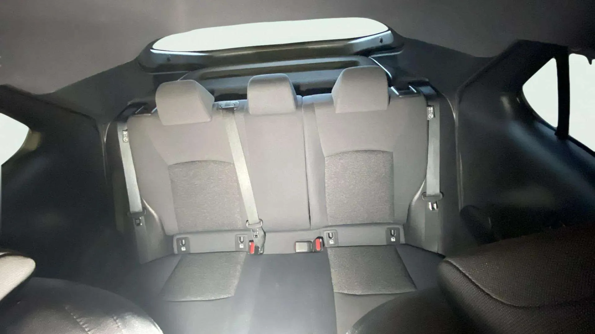 Toyota C-HR 1.8 140H Active - foto 20
