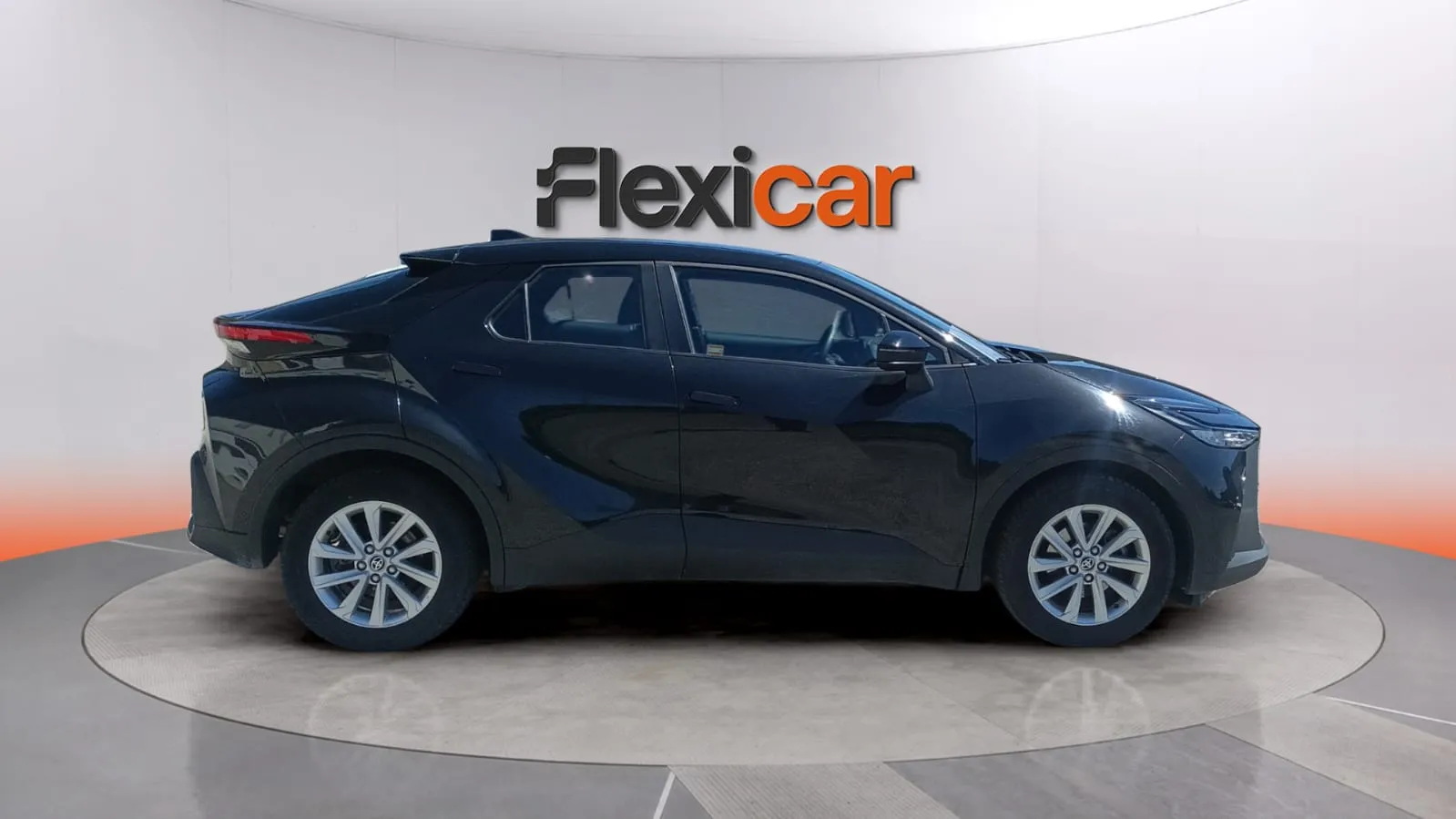 Toyota C-HR 1.8 140H Active - foto 7