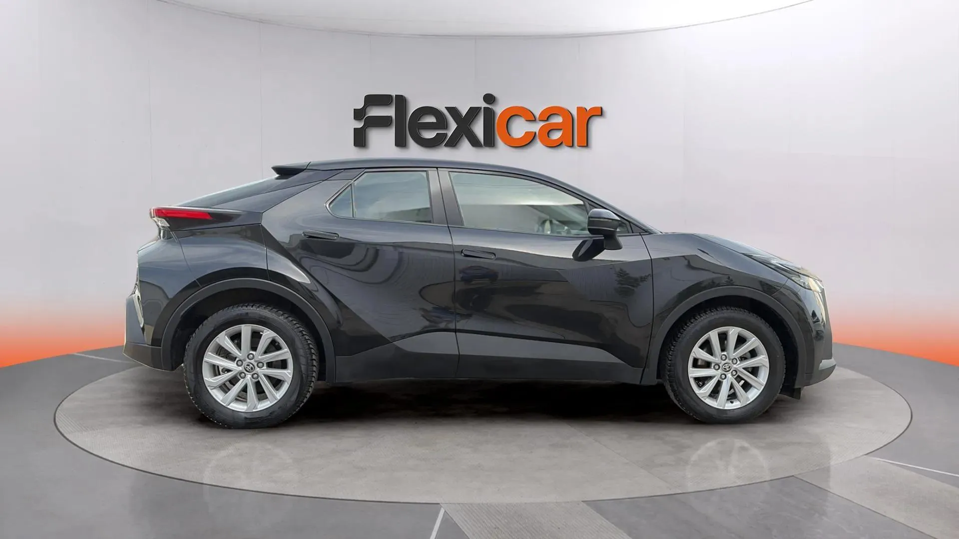 Toyota C-HR 1.8 140H Active - foto 4