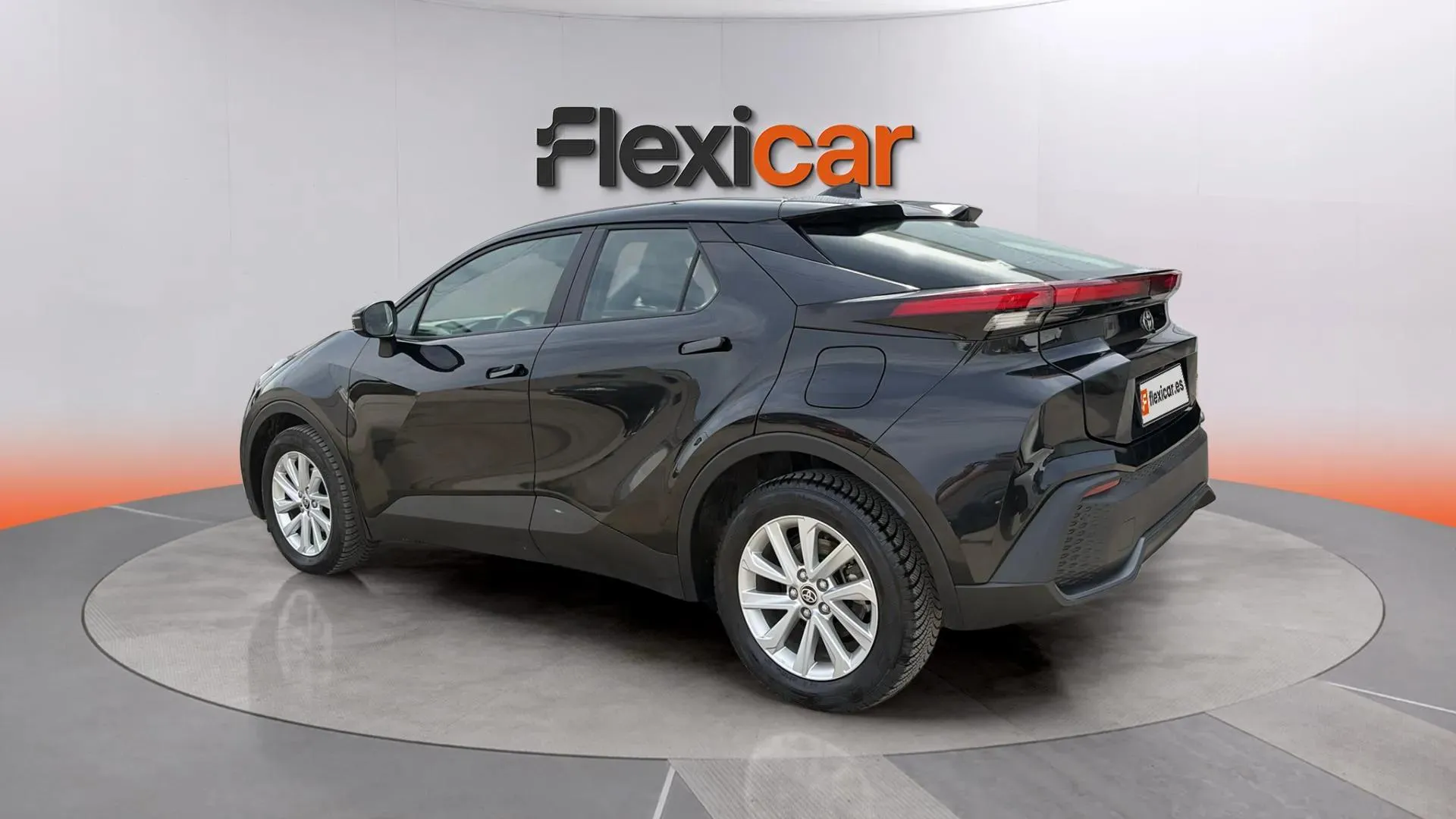 Toyota C-HR 1.8 140H Active - foto 7