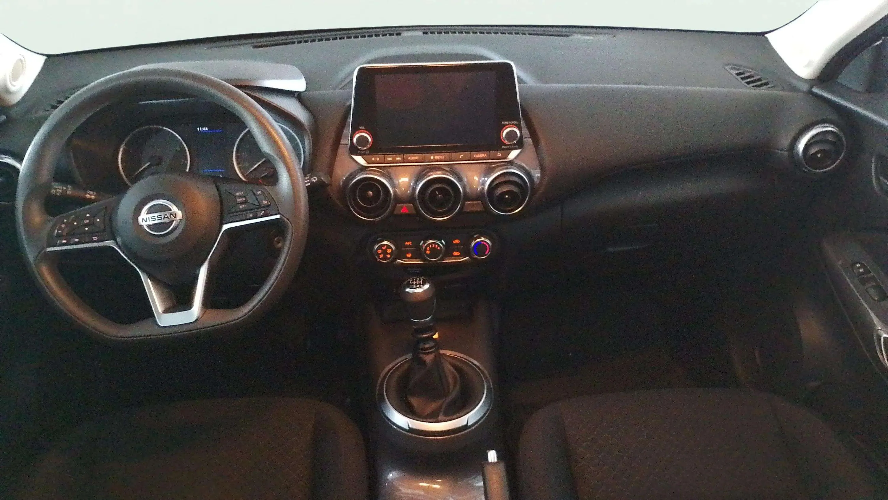 Nissan Juke DIG-T Acenta - foto 10