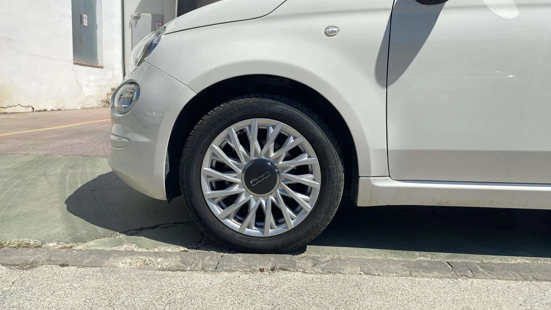 Fiat 500 Cult 1.0 Hybrid - foto 10