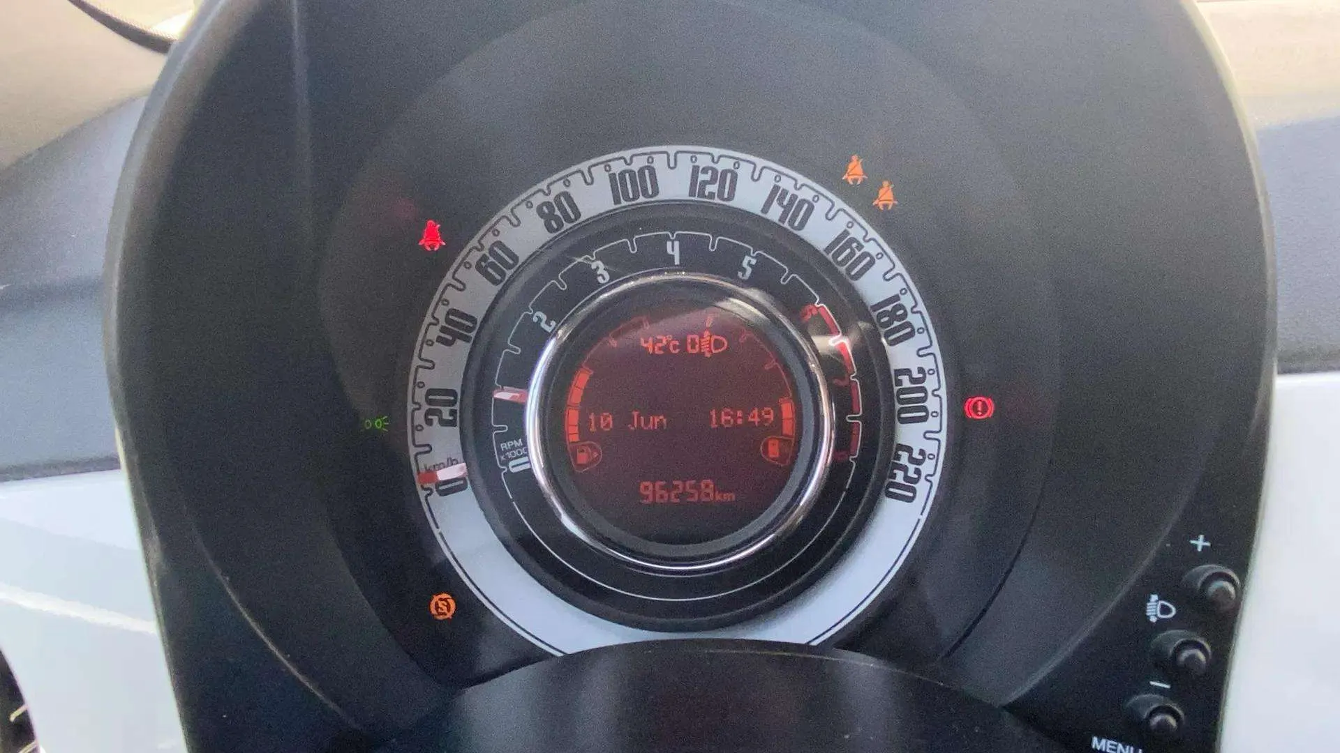 Fiat 500 Cult 1.0 Hybrid - foto 13