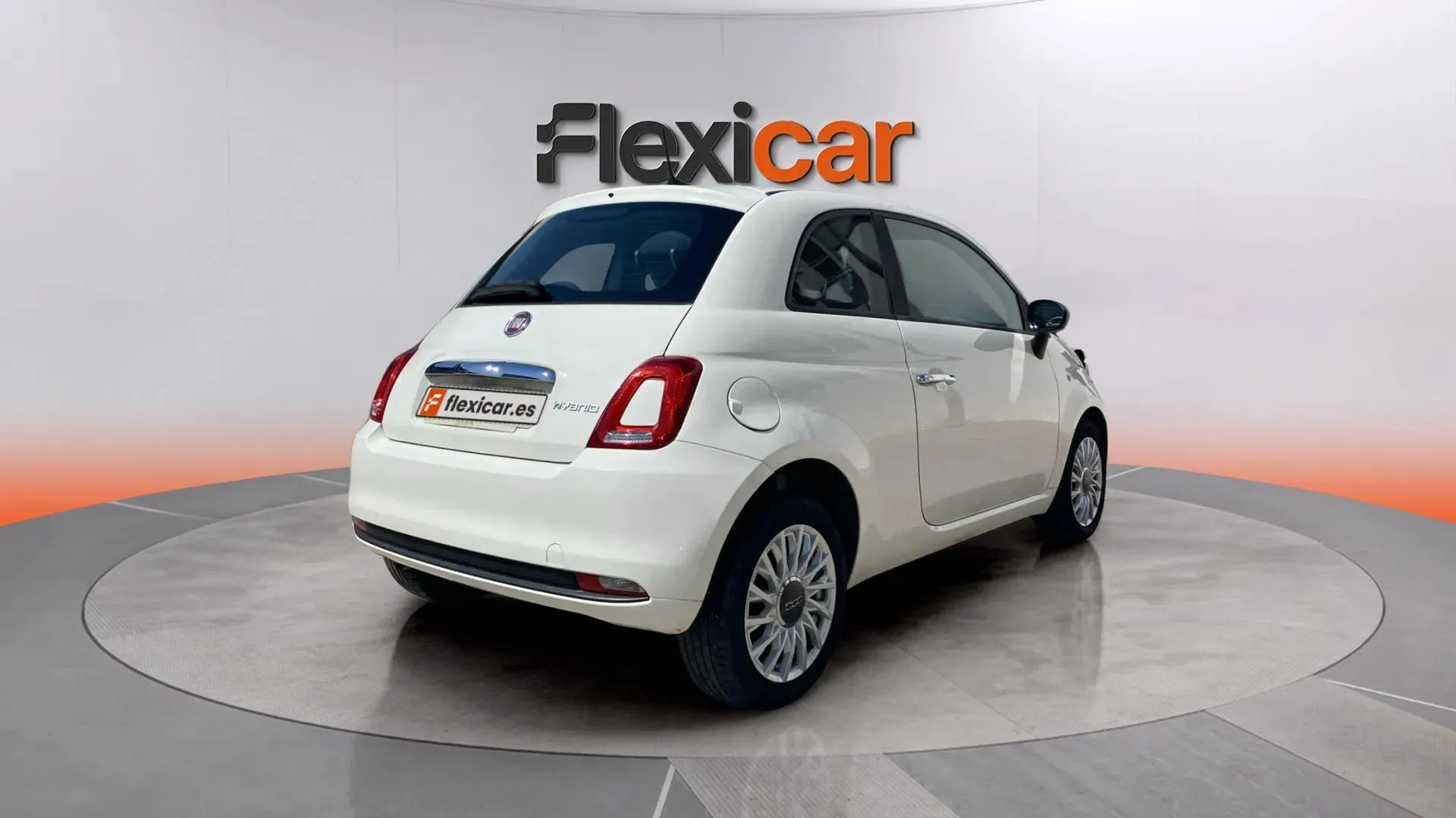 Fiat 500 Cult 1.0 Hybrid - foto 7