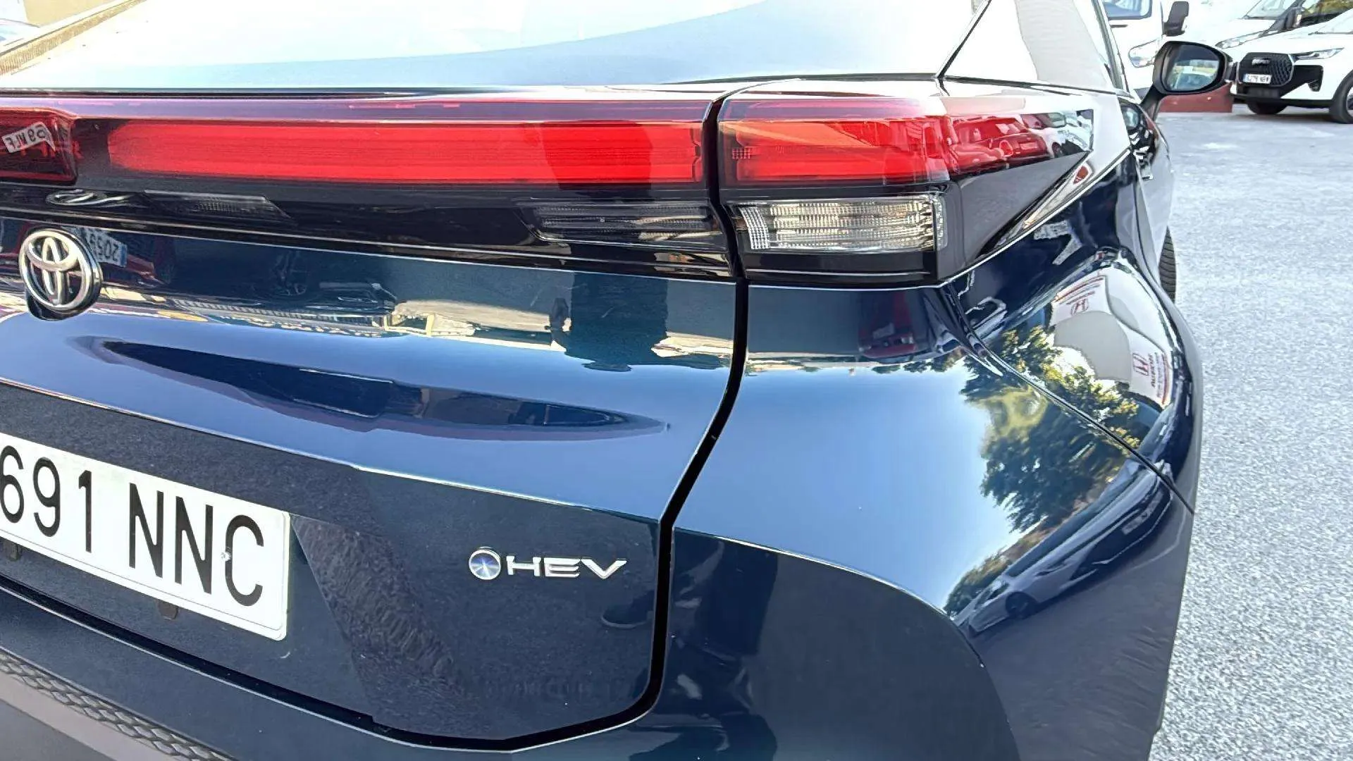 Toyota C-HR 1.8 140H Active - foto 8