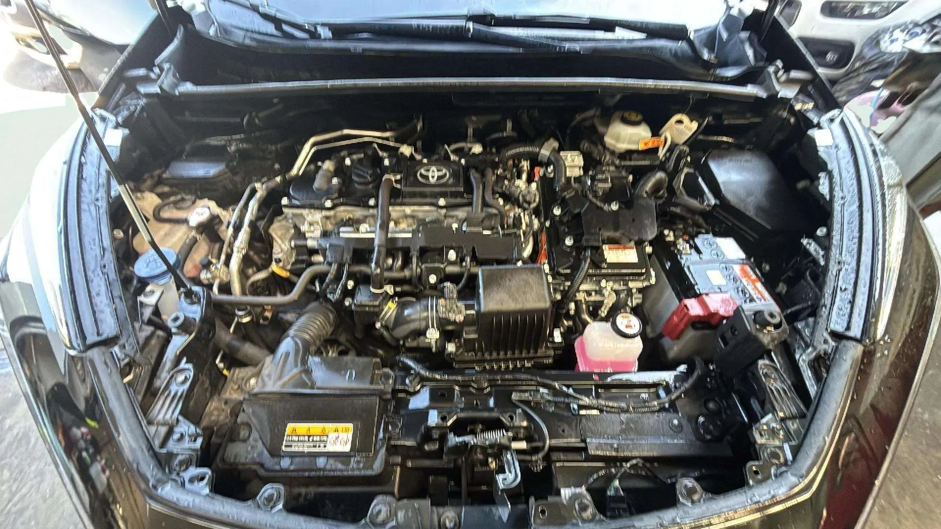 Toyota C-HR 1.8 140H Active - foto 20