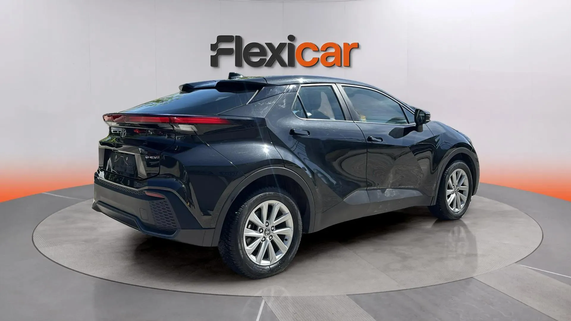 Toyota C-HR 1.8 140H Active - foto 7
