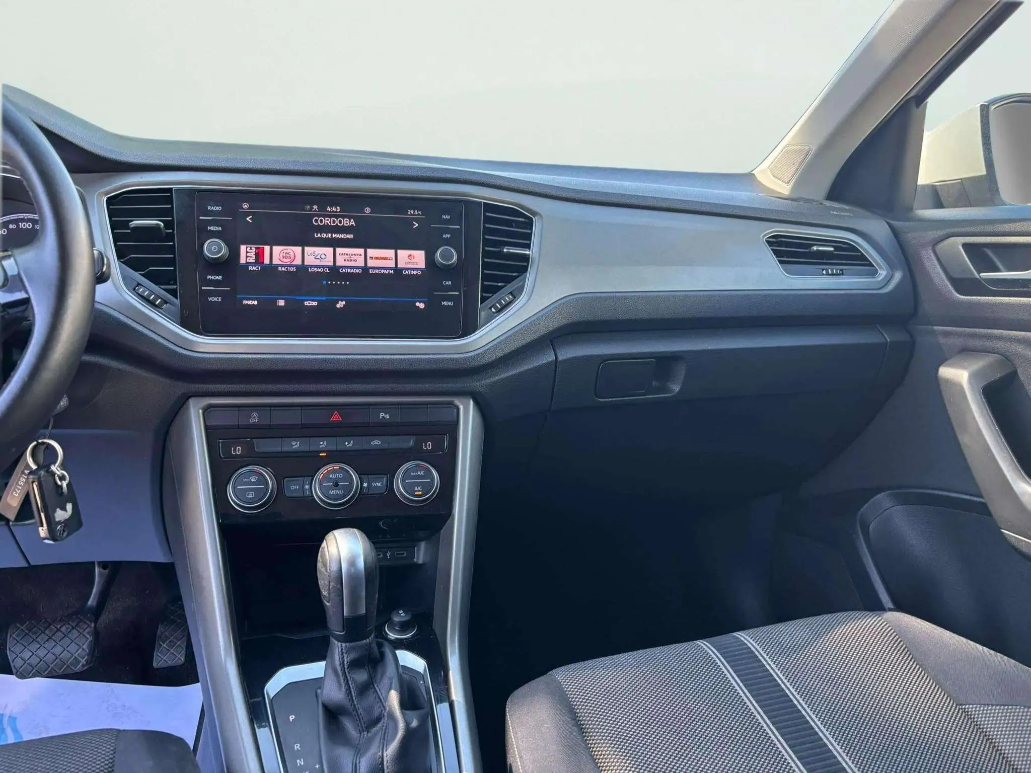 Volkswagen T-Roc Advance 1.5 TSI DSG - foto 11