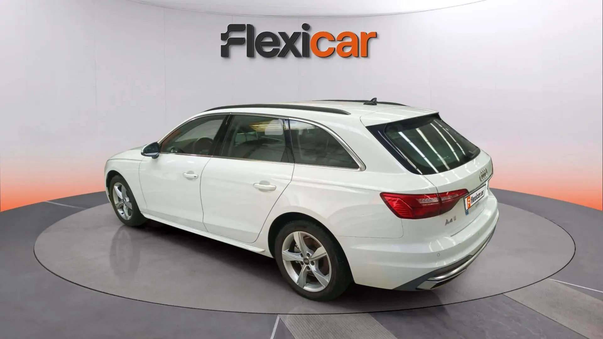 Audi A4 Avant Advanced 35 TDI S tronic - foto 8