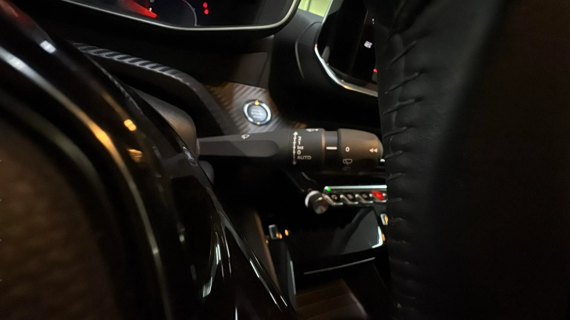 Peugeot 208 PureTech Allure - foto 16