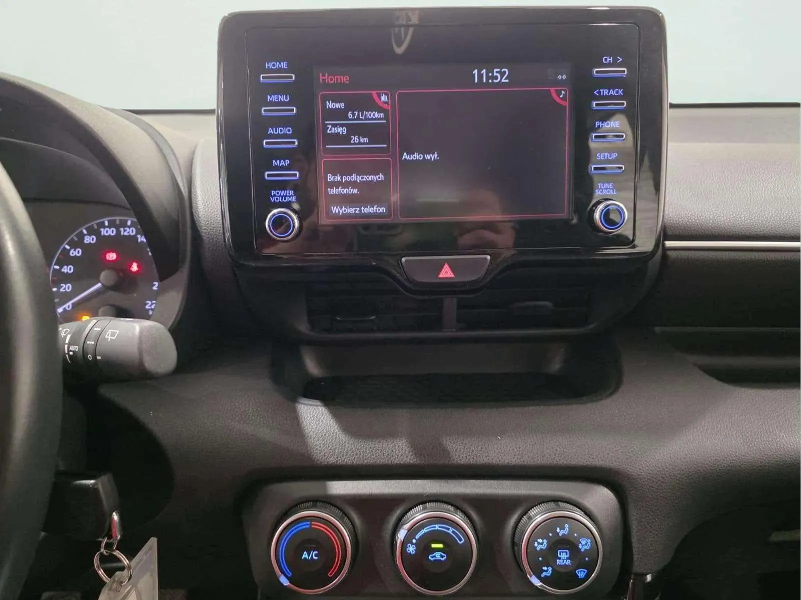 Toyota Yaris Comfort - foto 16
