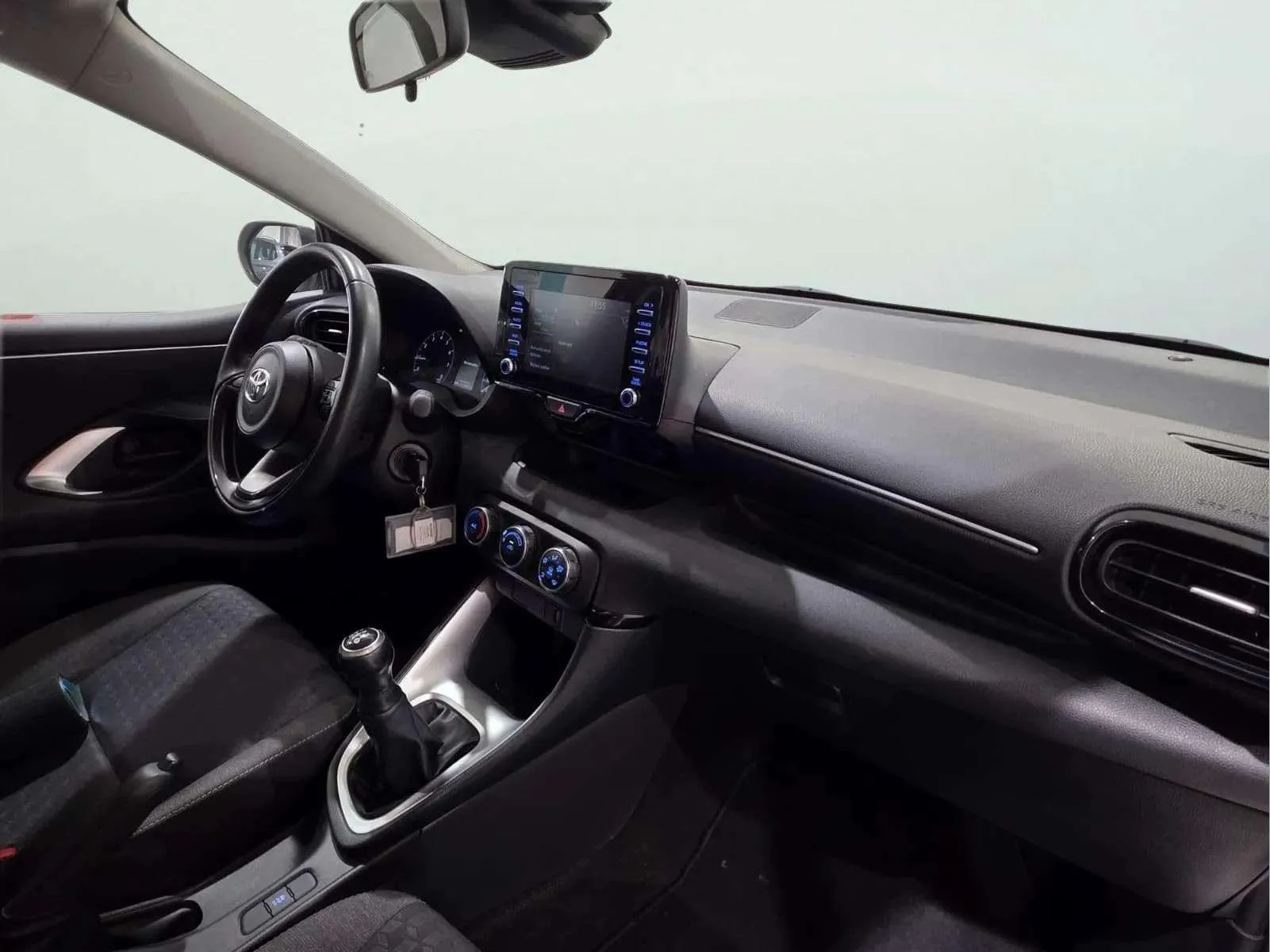 Toyota Yaris Comfort - foto 10