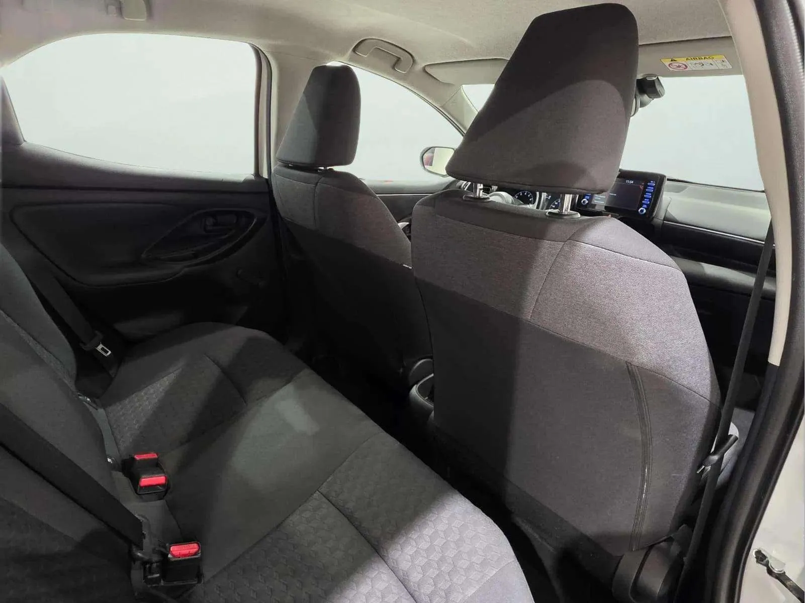 Toyota Yaris Comfort - foto 18