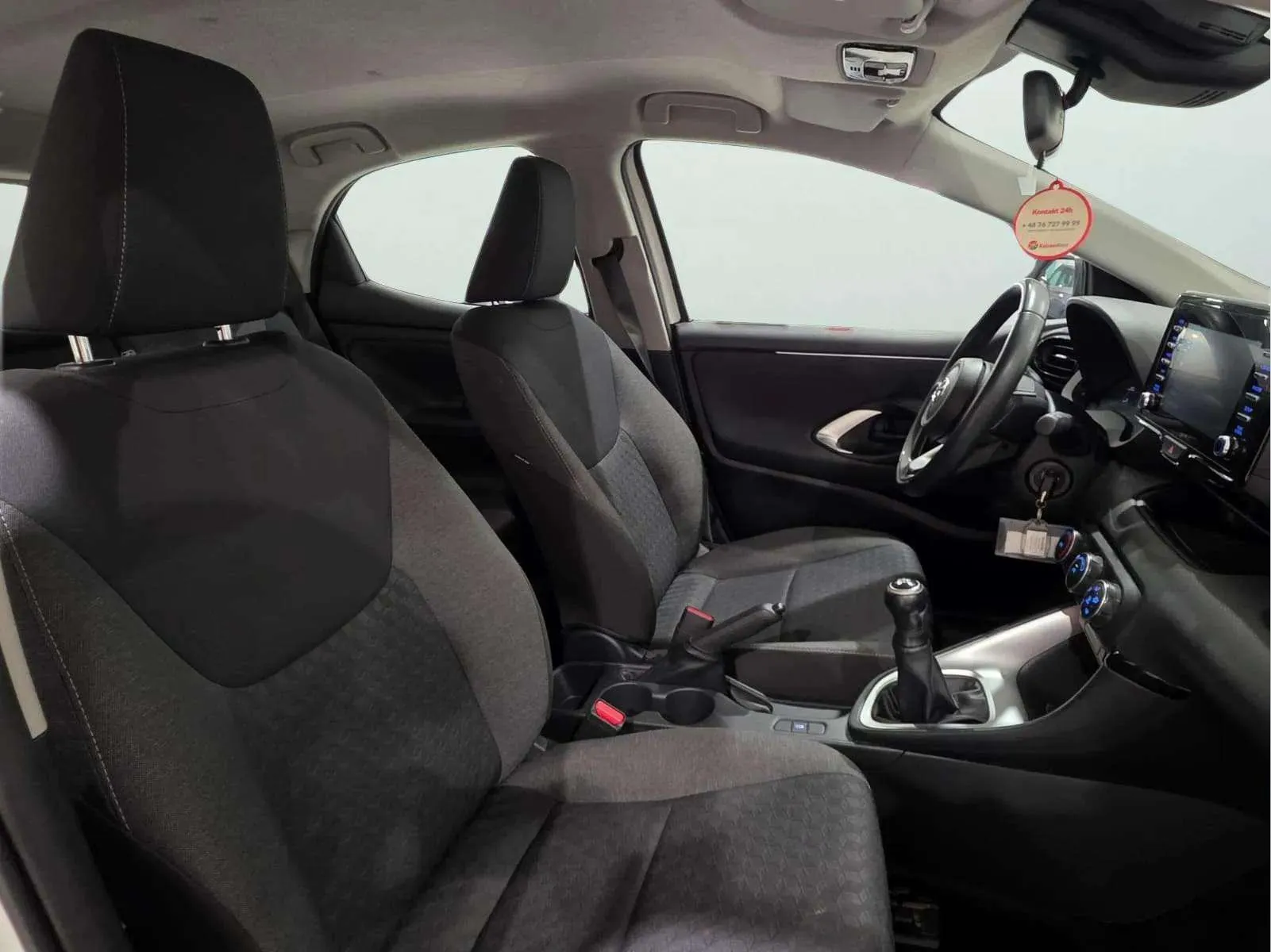 Toyota Yaris Comfort - foto 14