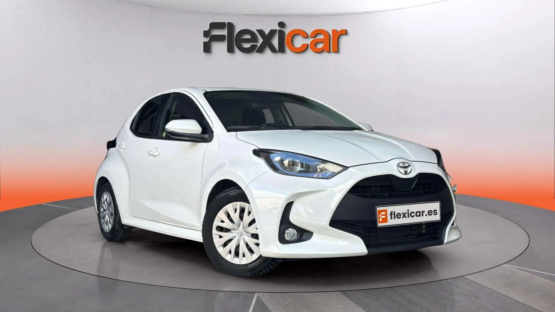 Toyota Yaris Comfort - foto 1