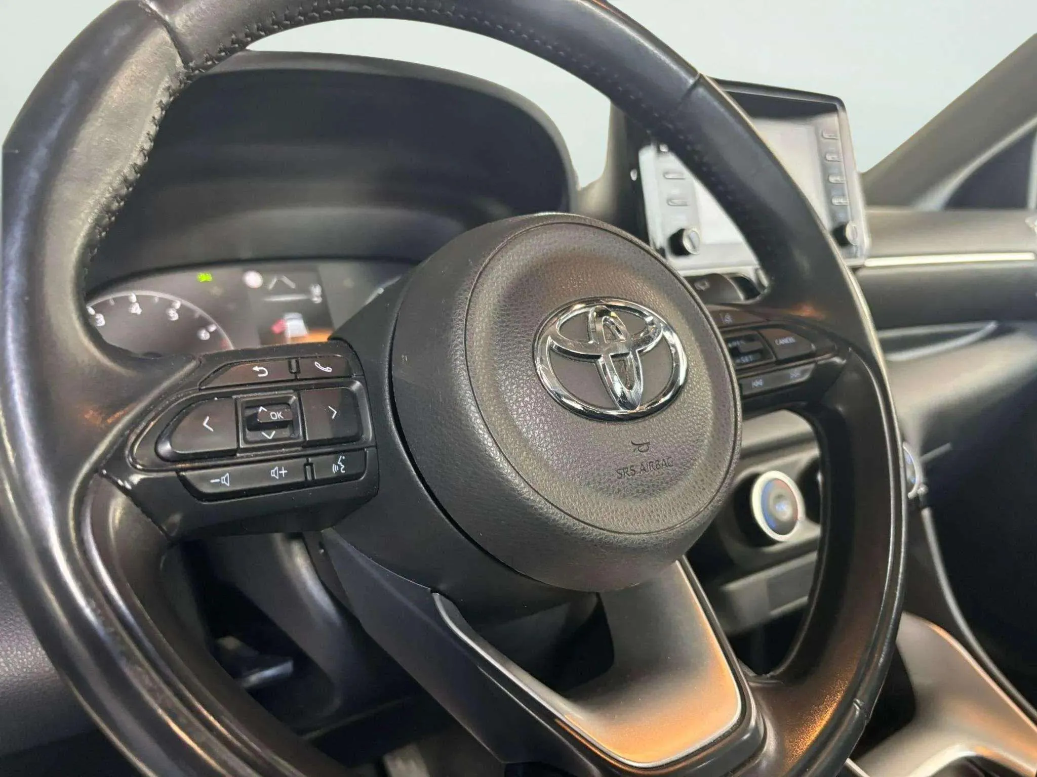 Toyota Yaris Comfort - foto 8