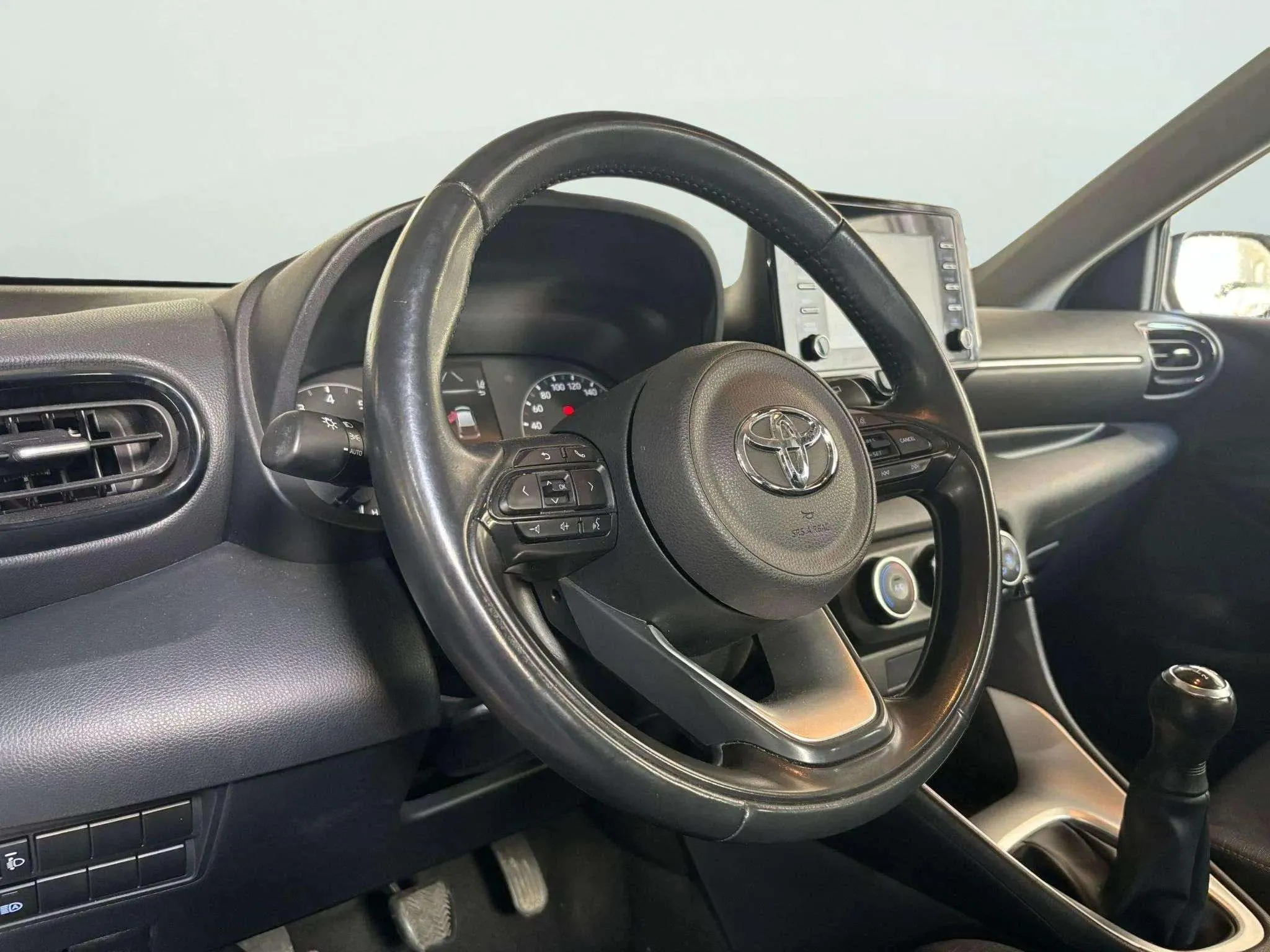 Toyota Yaris Comfort - foto 7