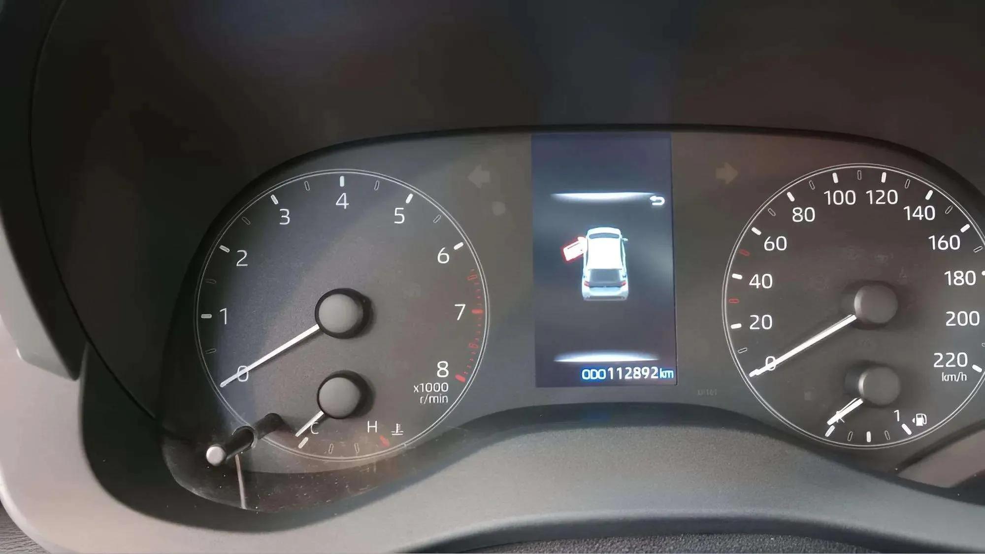 Toyota Yaris Comfort - foto 19