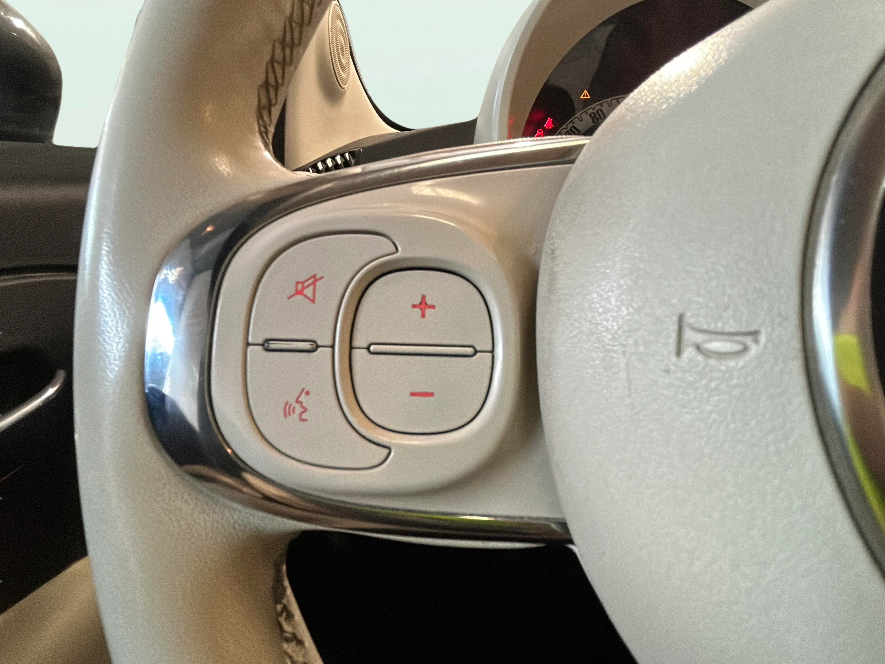 Fiat 500 Dolcevita 1.0 Hybrid - foto 25