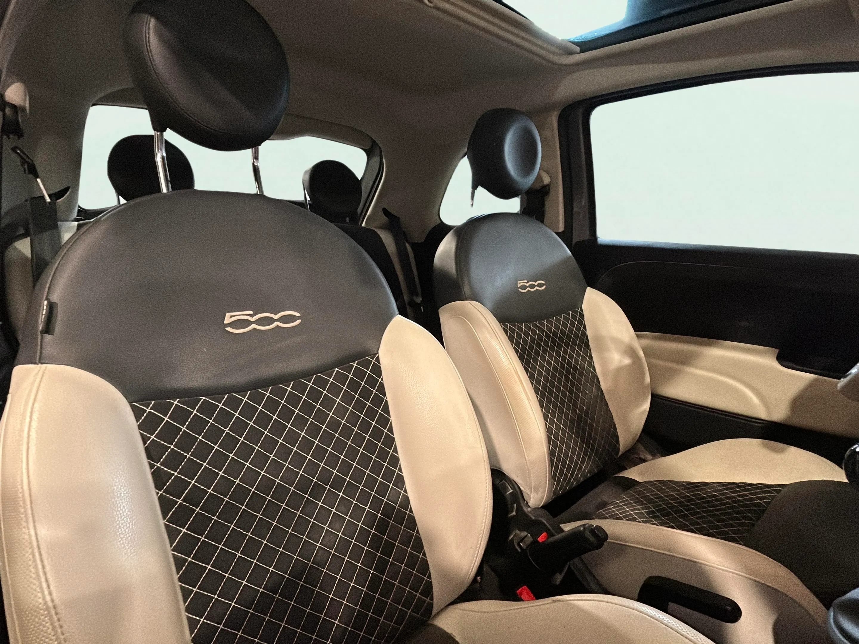 Fiat 500 Dolcevita 1.0 Hybrid - foto 24