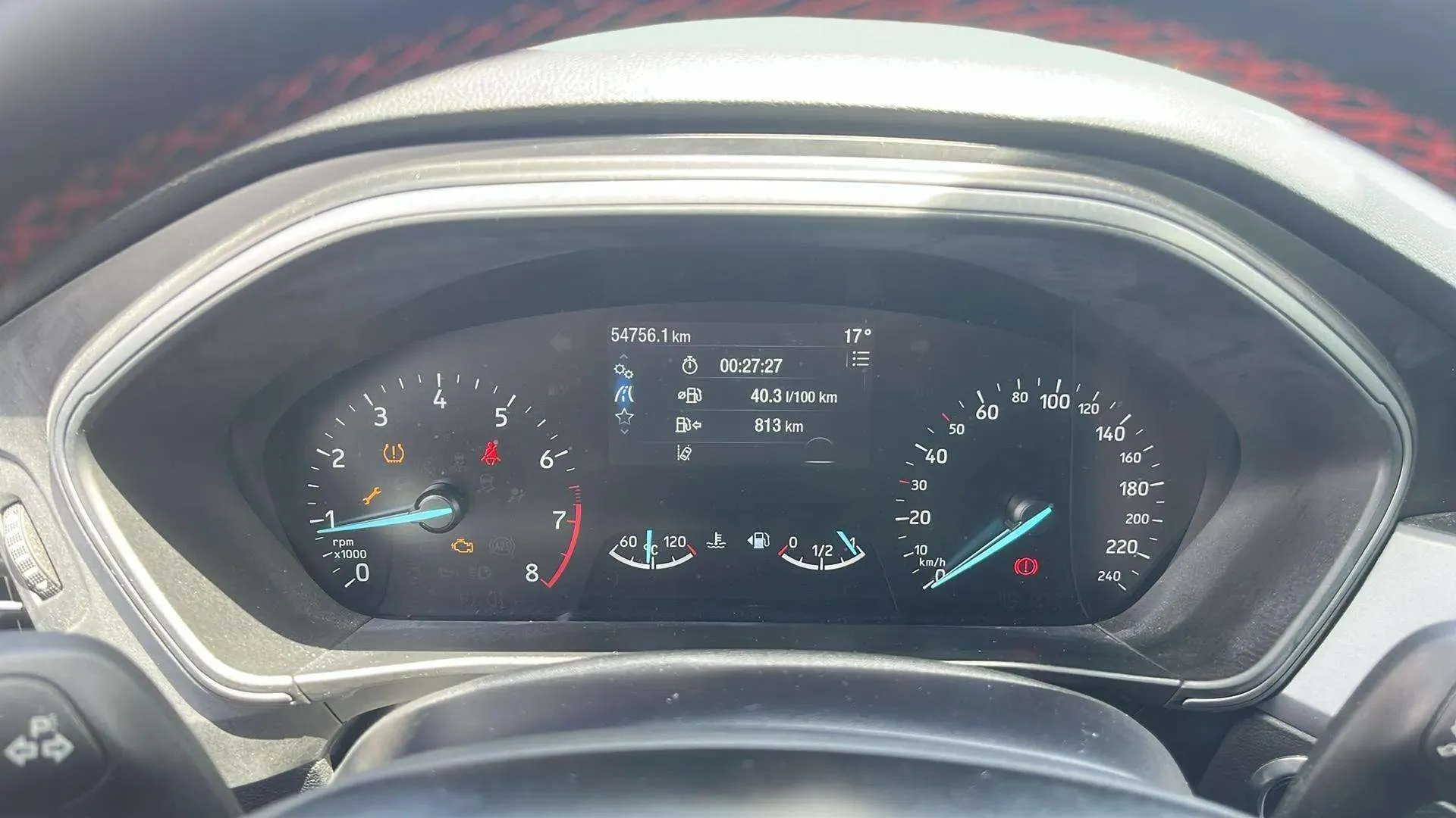Ford Focus 1.0 EcoBoost MHEV ST-Line - foto 10