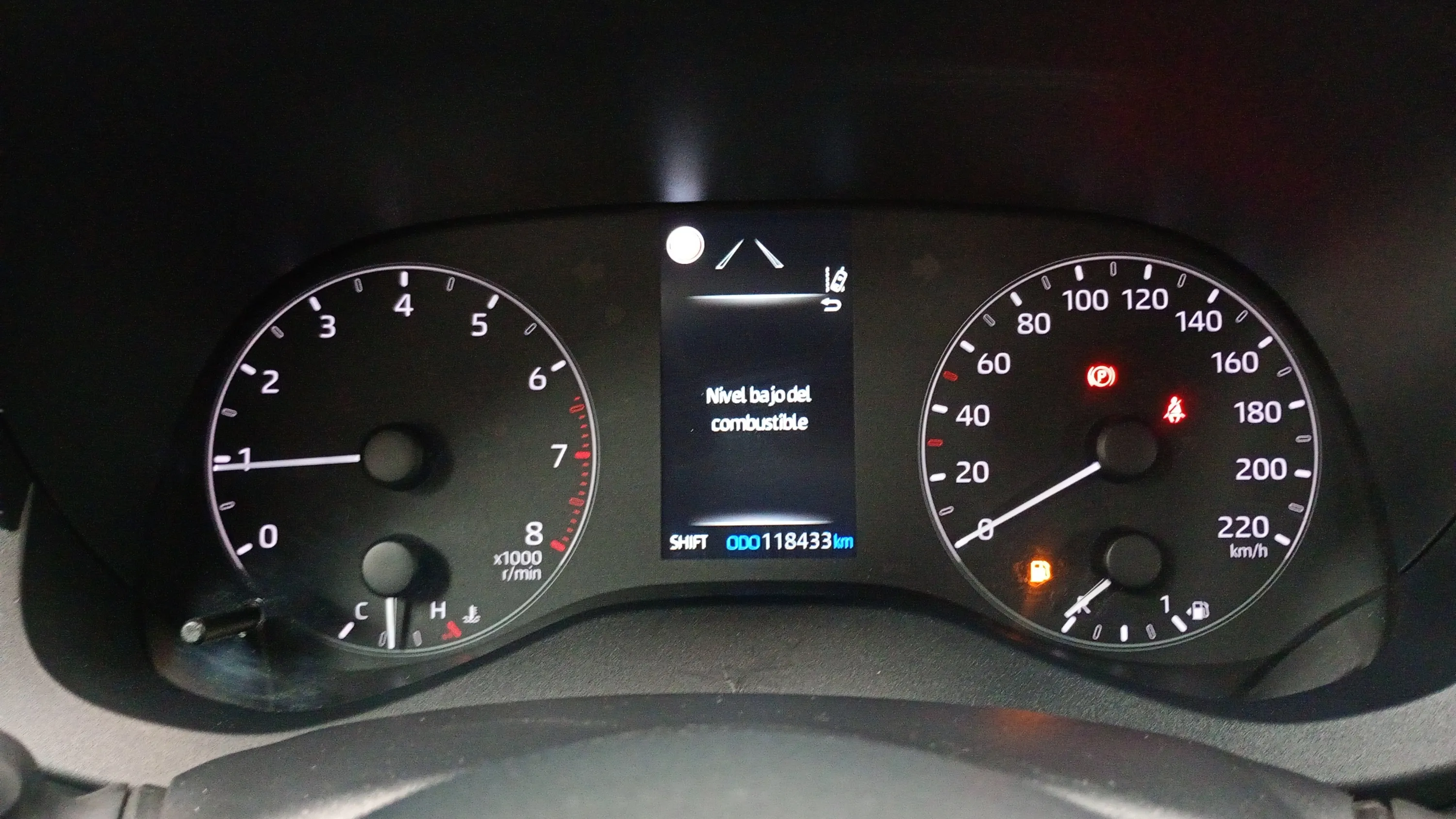 Toyota Yaris 1.5 125 S-Edition - foto 12