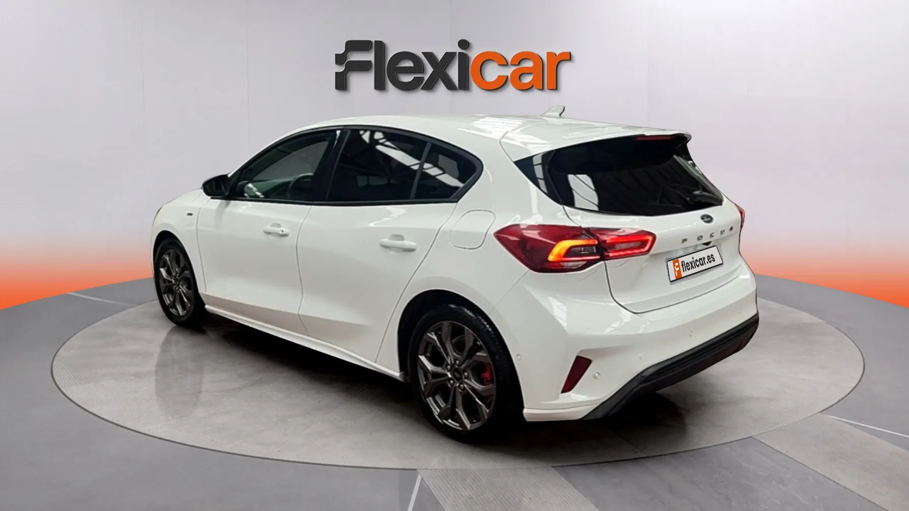 Ford Focus 1.0 EcoBoost MHEV ST-Line Style SIP - foto 6