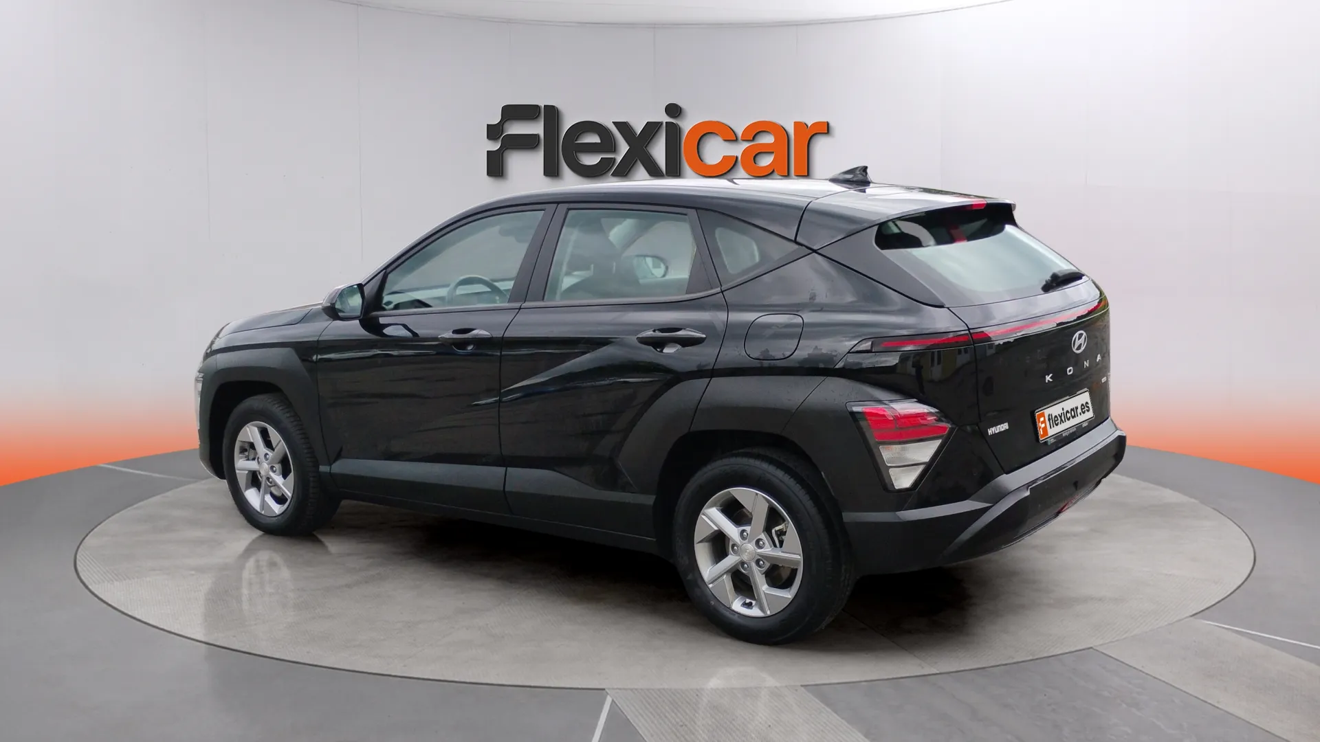 Hyundai Kona 1.6 GDI HEV Maxx DCT - foto 6