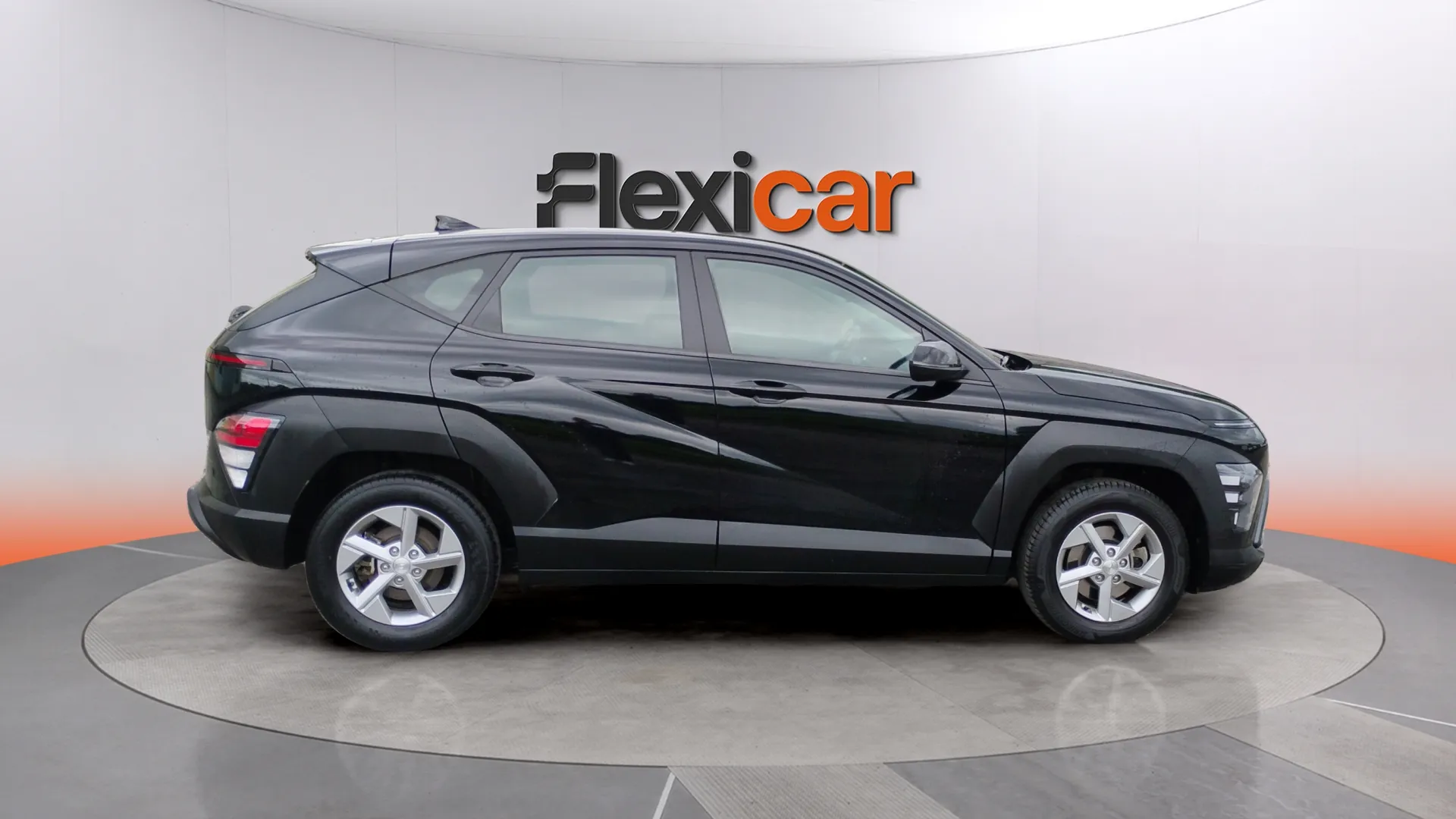Hyundai Kona 1.6 GDI HEV Maxx DCT - foto 2