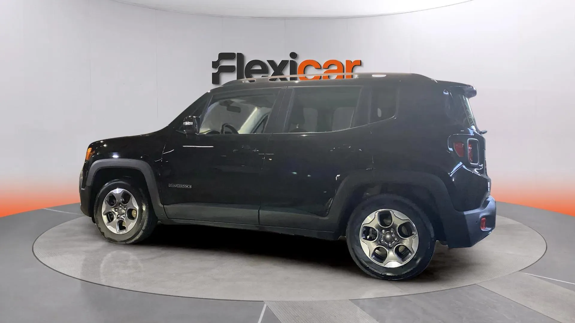 Jeep Renegade 1.6 E-TORQ Longitude FWD E6 - foto 4