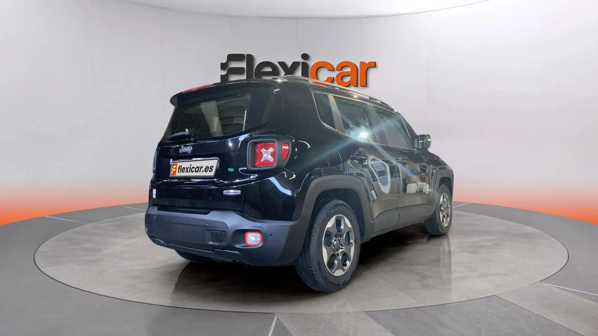 Jeep Renegade 1.6 E-TORQ Longitude FWD E6 - foto 7