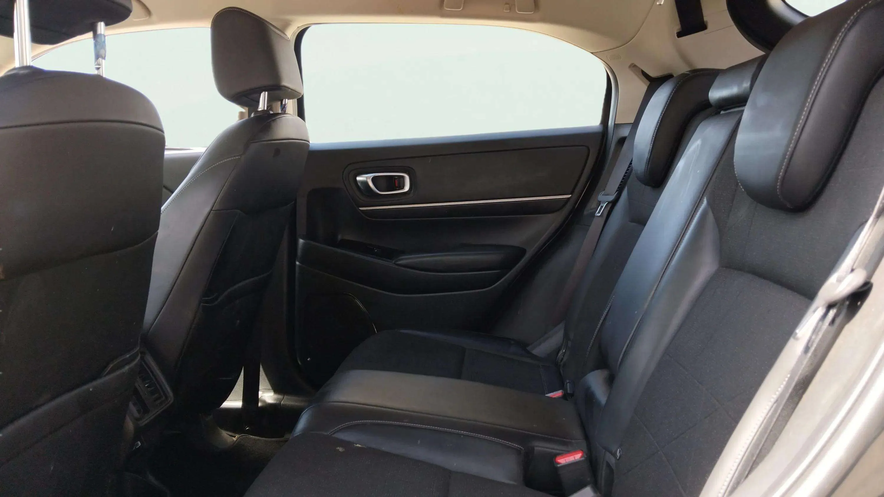 Honda HR-V 1.5 i-MMD Advance 4x2 - foto 10