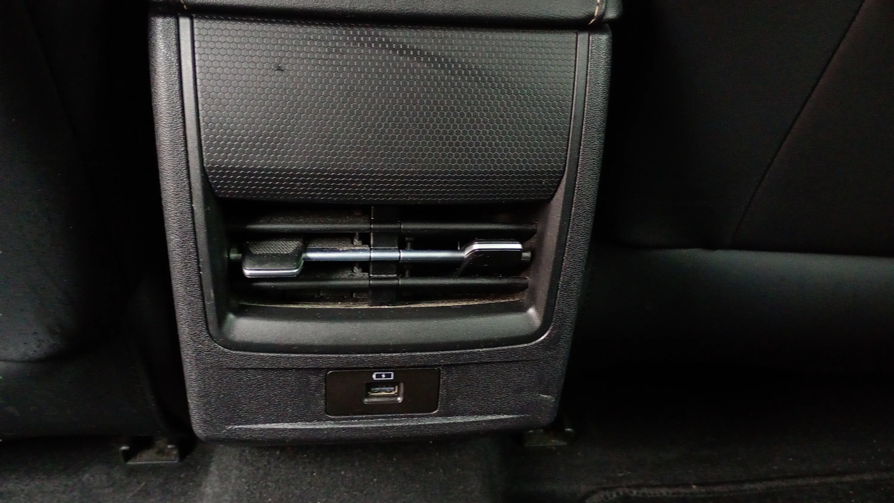 Omoda 5 1.6 T-GDi 136. DCT Premium - foto 21