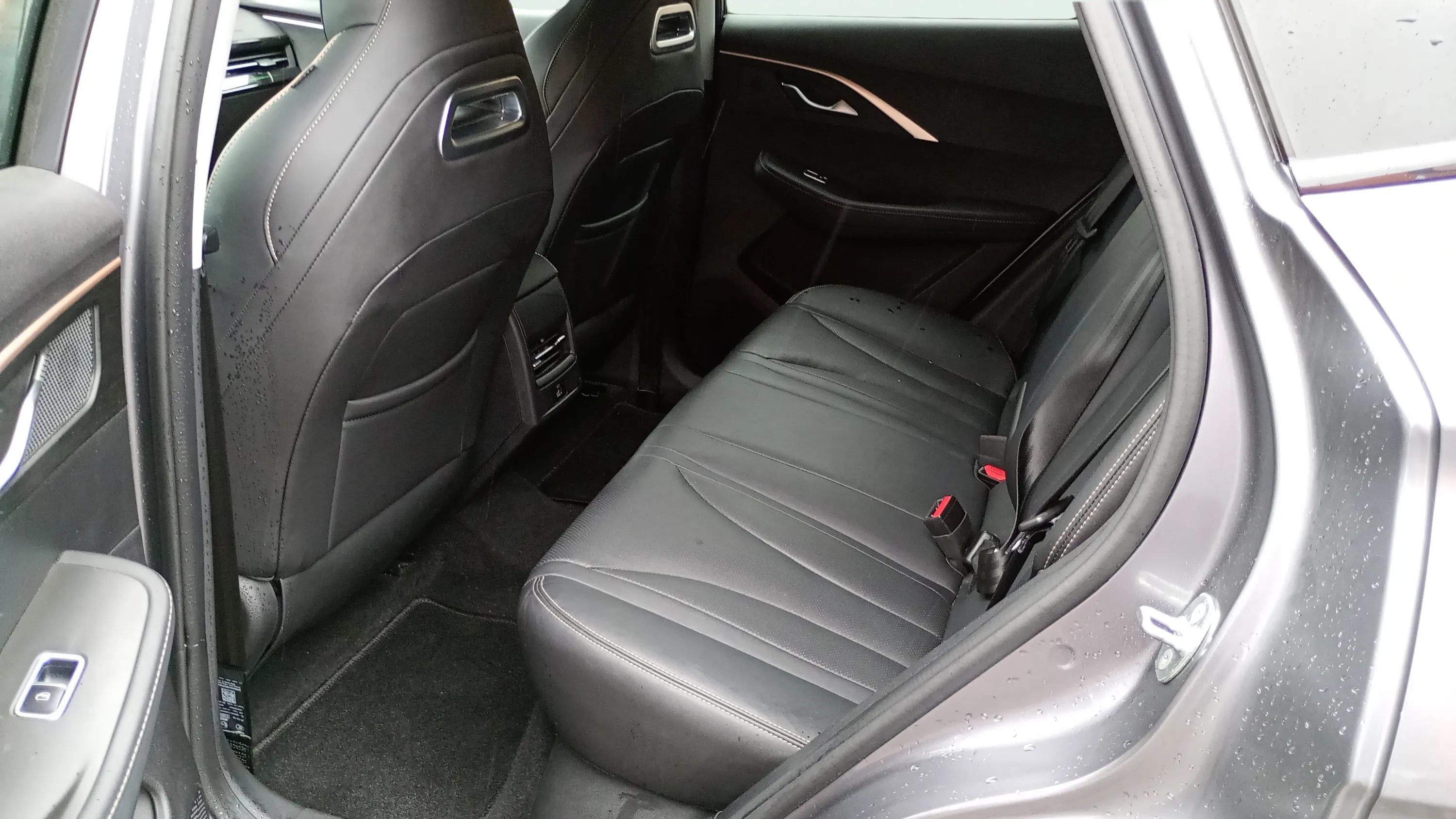 Omoda 5 1.6 T-GDi 136. DCT Premium - foto 20