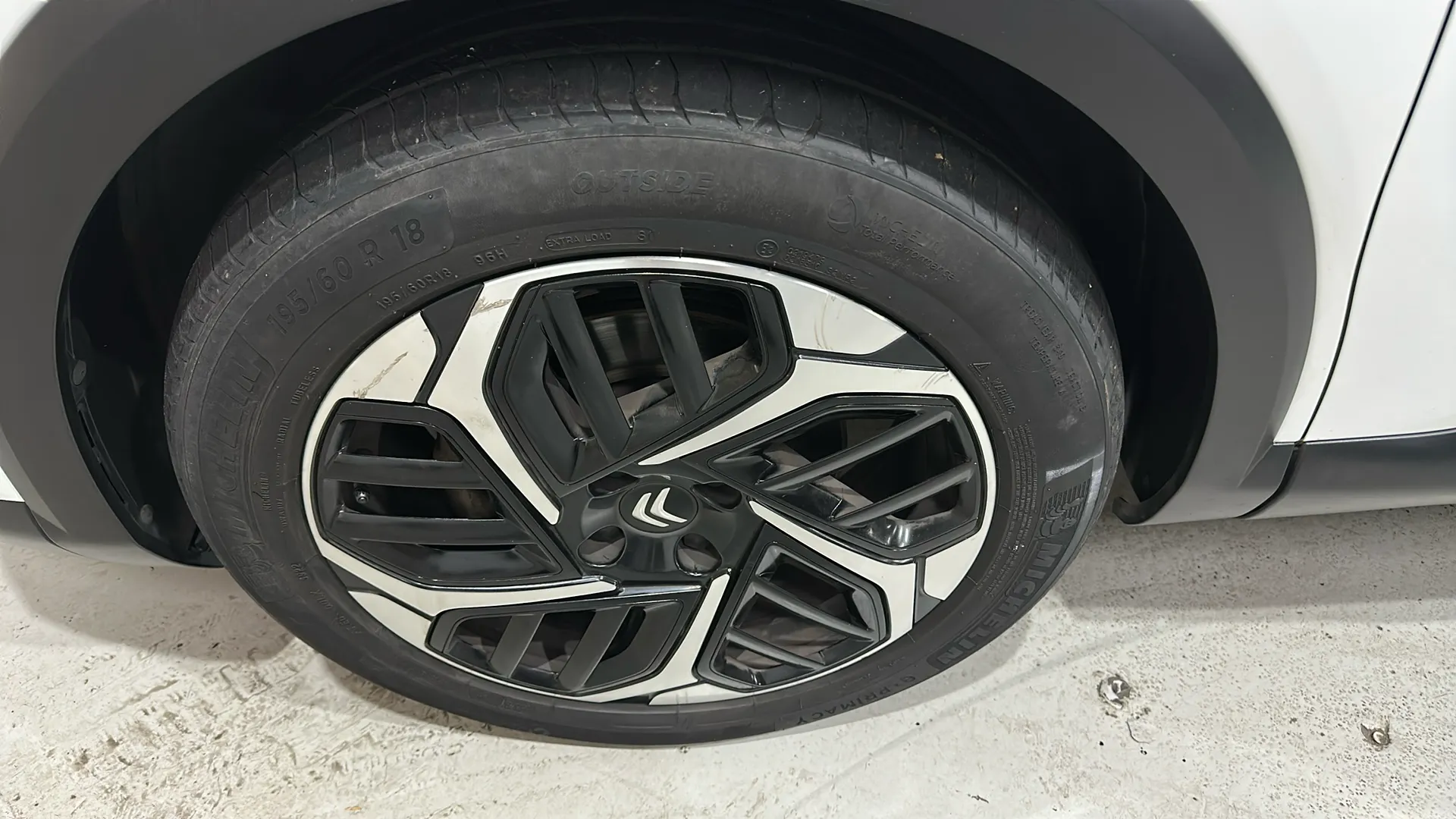 Citroën C4 PureTech 130 EAT8 Feel Pack - foto 23