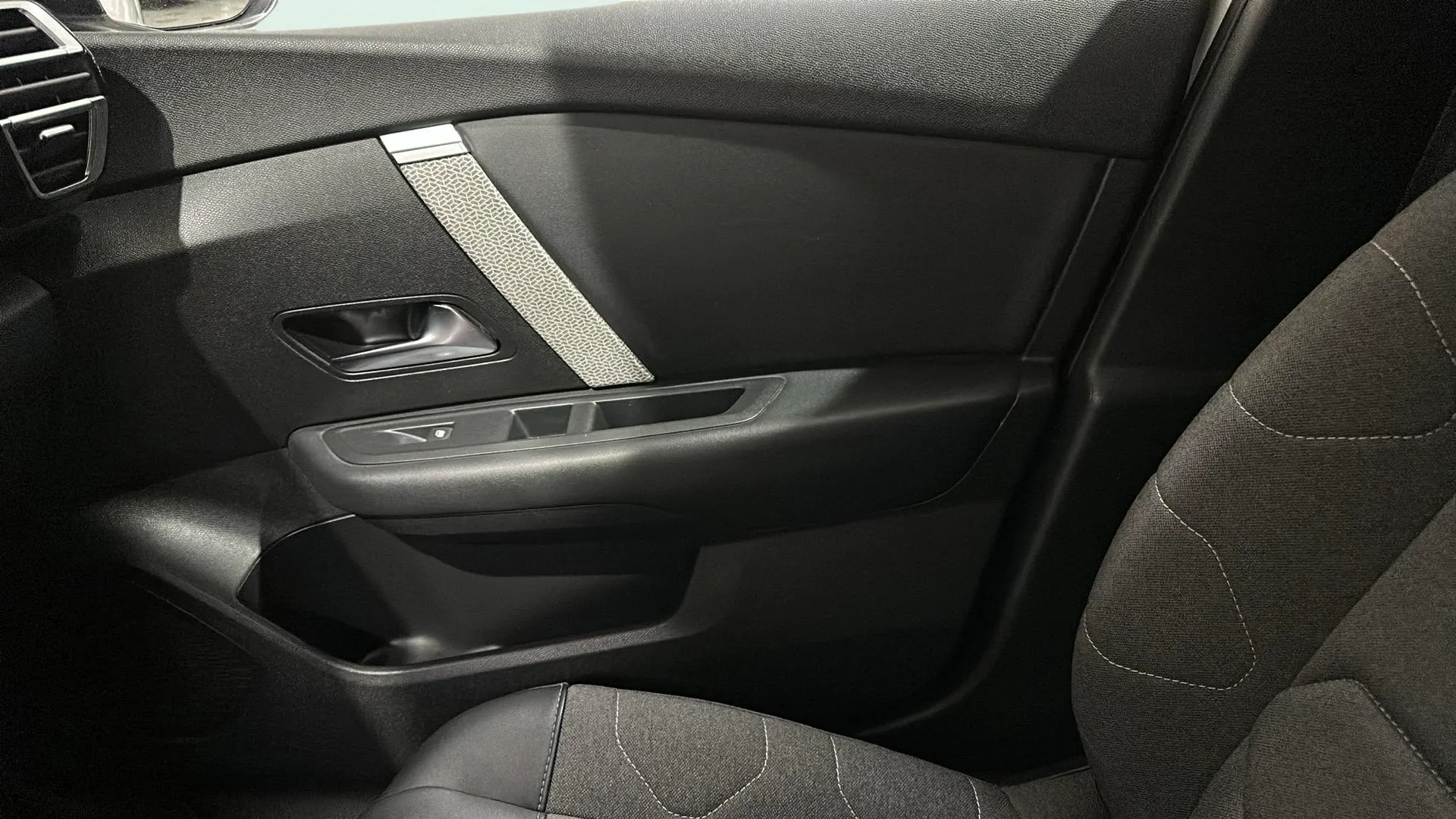 Citroën C4 PureTech 130 EAT8 Feel Pack - foto 10