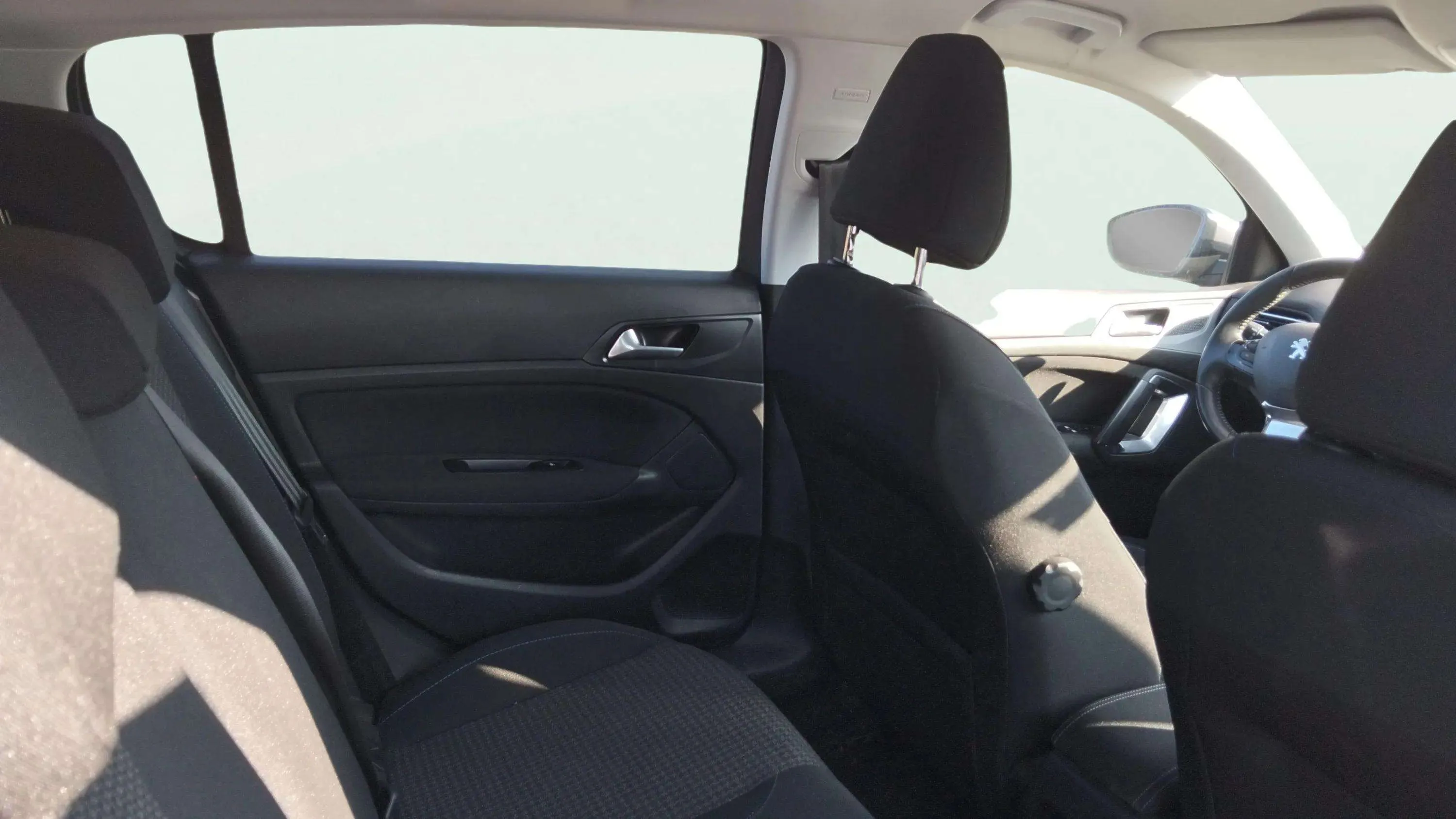 Peugeot 308 Access PureTech 110 - foto 9