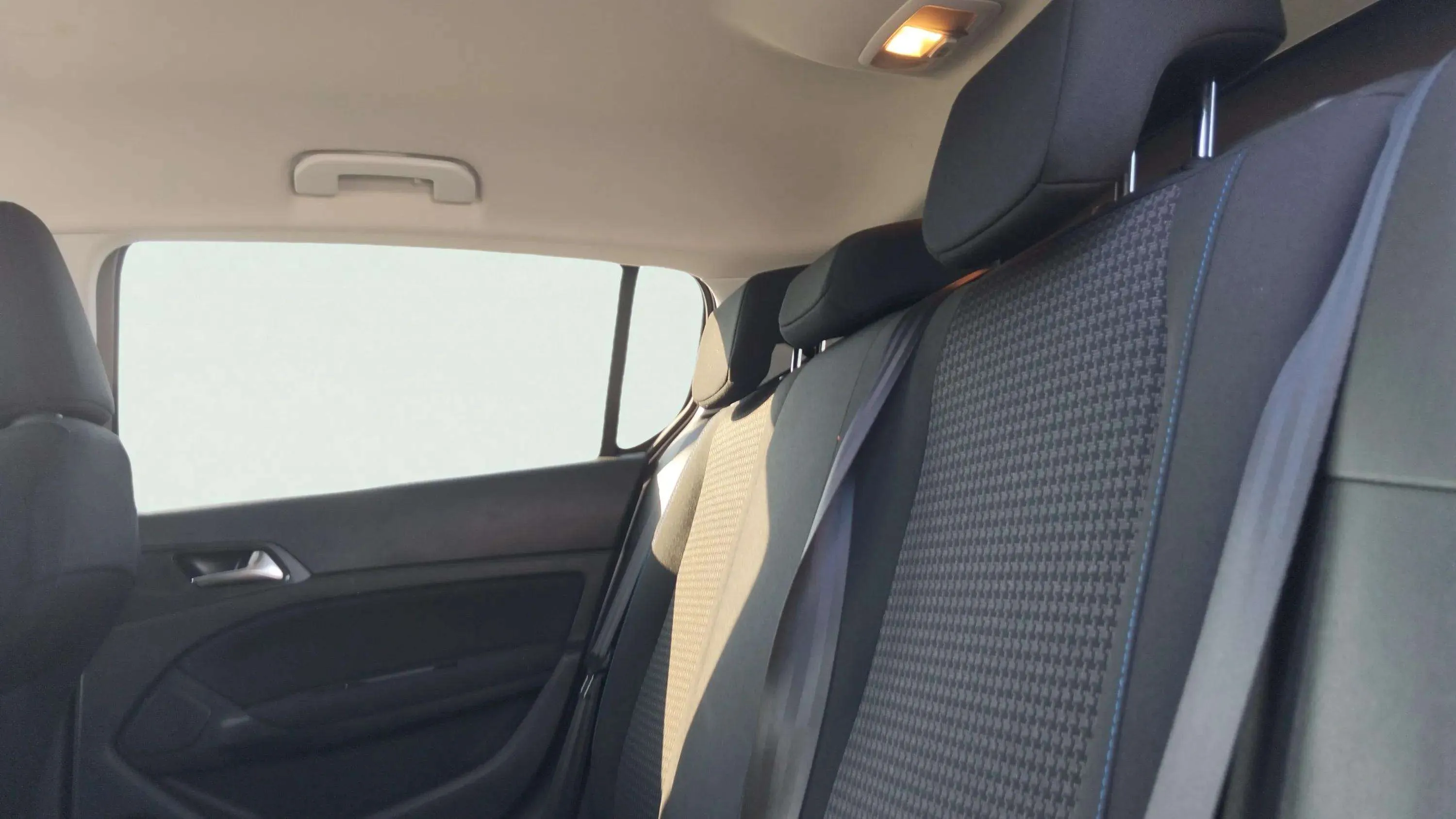 Peugeot 308 Access PureTech 110 - foto 17