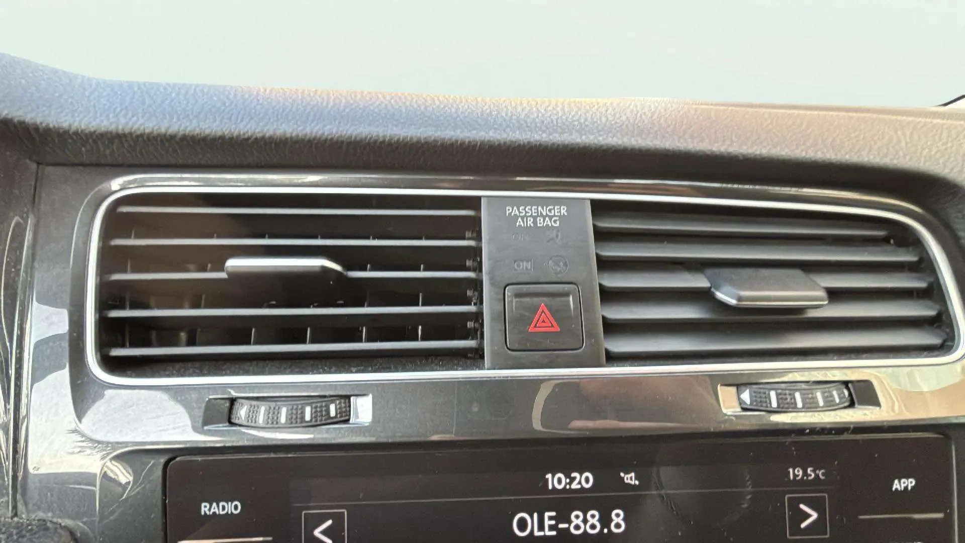 Volkswagen Golf Advance 1.0 TSI - foto 11