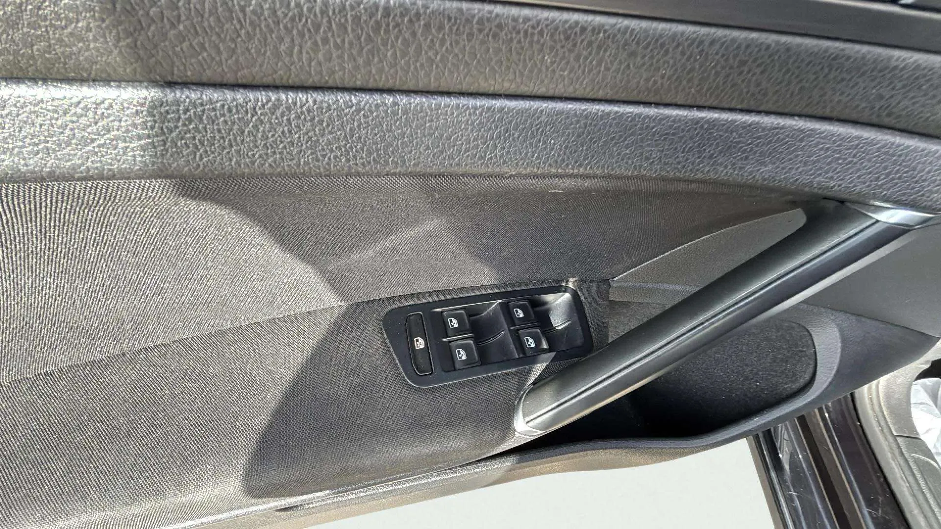 Volkswagen Golf Advance 1.0 TSI - foto 27