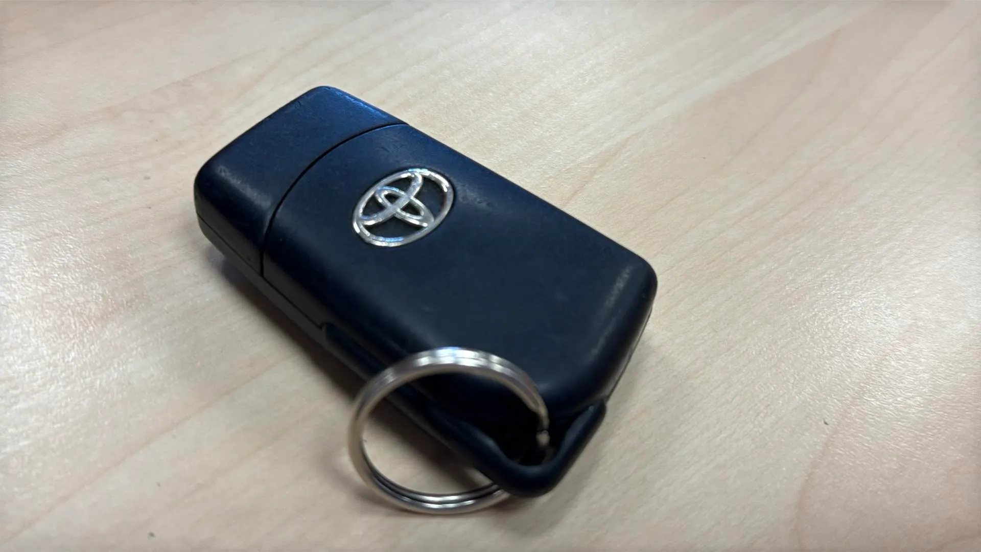 Toyota Yaris 1.3 100 Active - foto 29