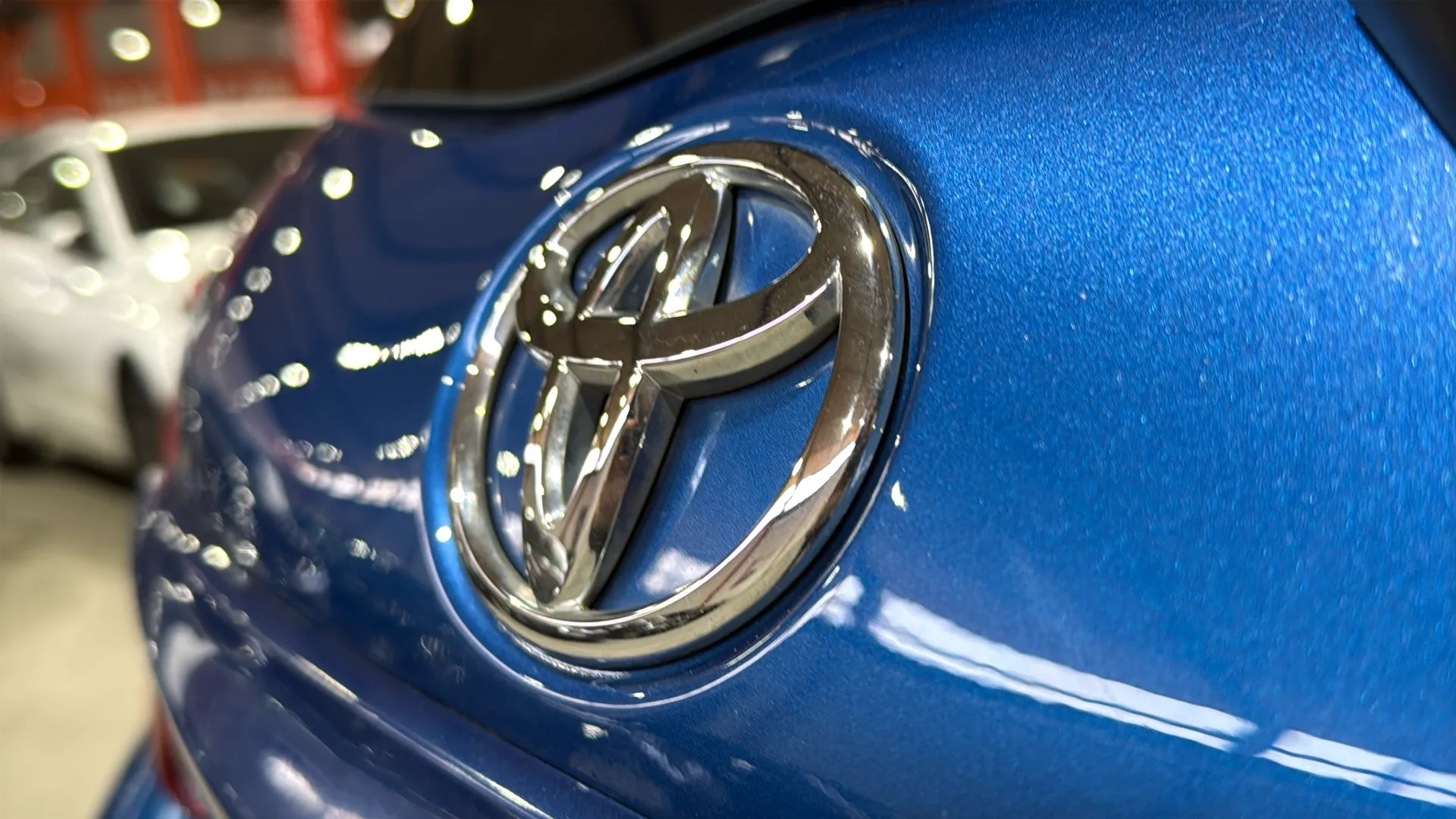 Toyota Yaris 1.3 100 Active - foto 30